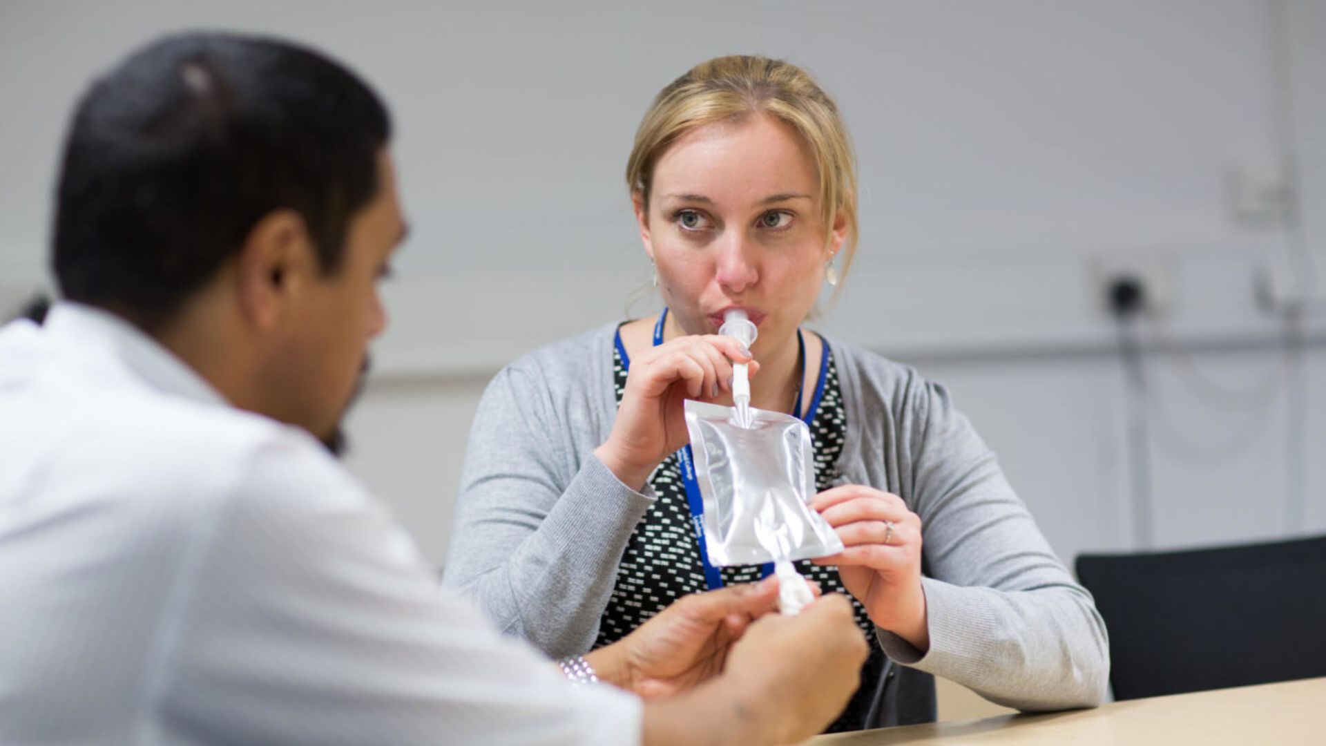 Bác sĩ có thể yêu cầu làm test hơi thở để tìm Hp