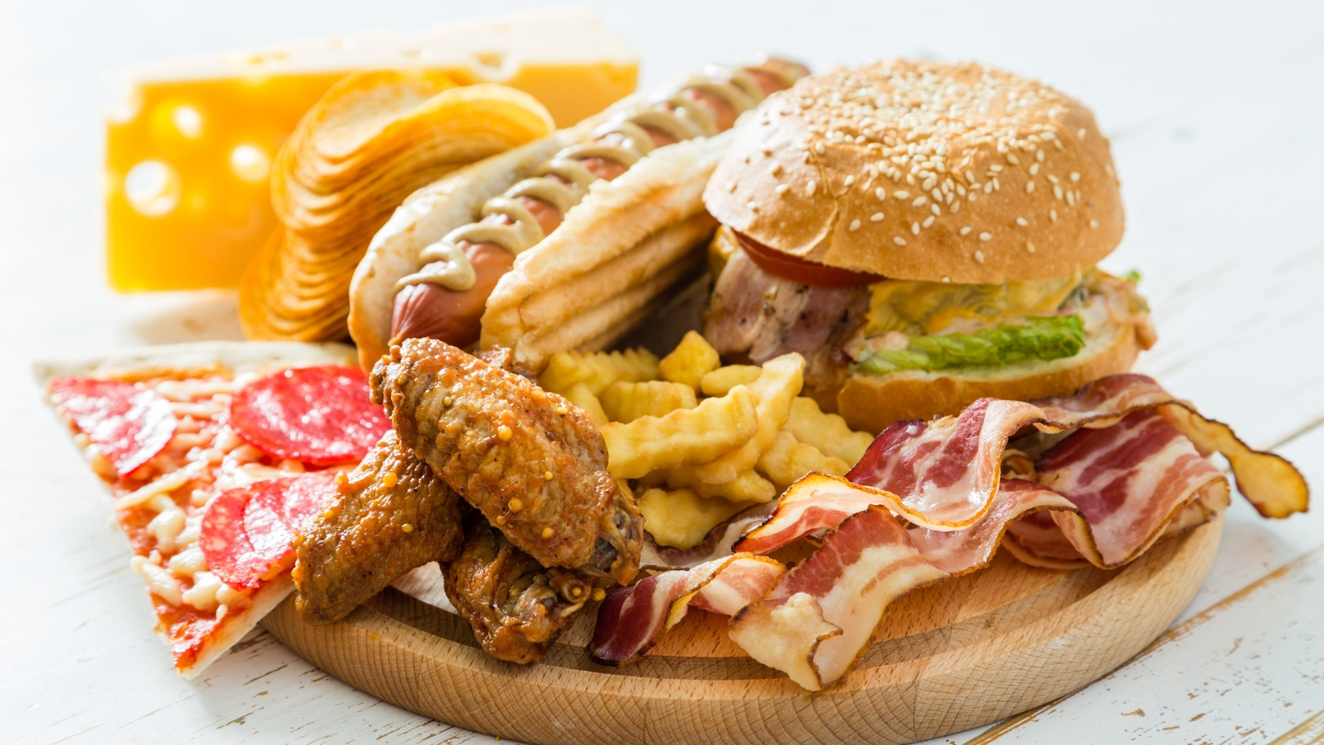 Hạn chế thực phẩm như mỡ động vật, đồ chiên rán, nội tạng động vật