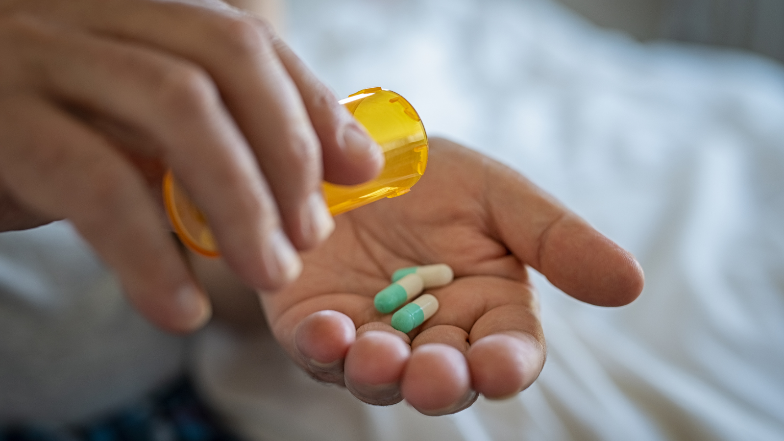Một số loại thuốc điều trị có thể giúp cải thiện triệu chứng của bệnh alzheimer