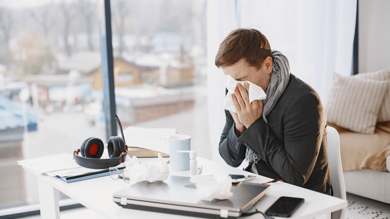 benh-cum-a-co-bi-mat-vi-giac-khong-phan-biet-dau-hieu-mac-cum-a-va-covid-19 (2).png