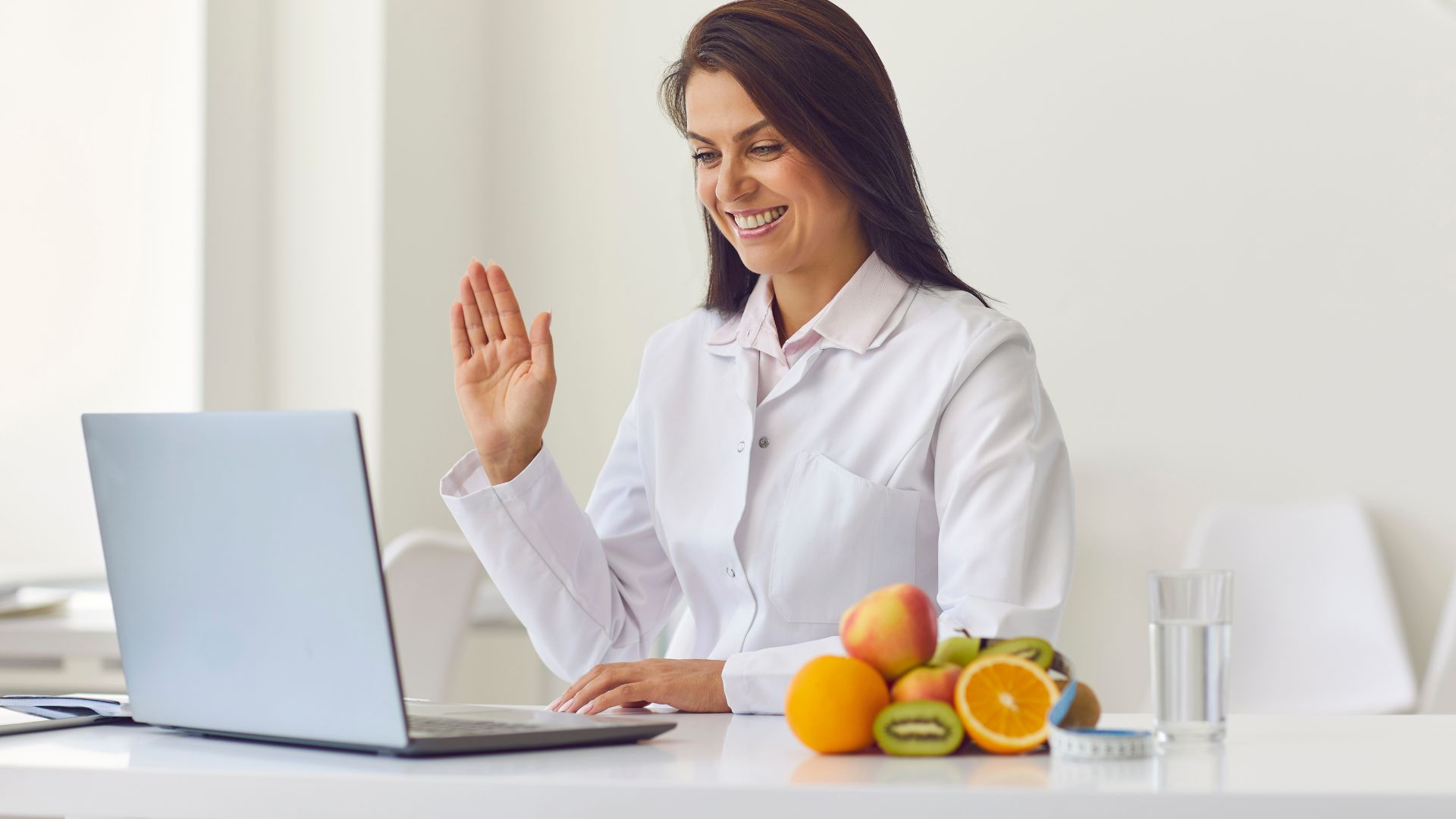 Lựa chọn thực phẩm đúng cách dưới sự tư vấn chuyên môn giúp bảo vệ sức khỏe lâu dài