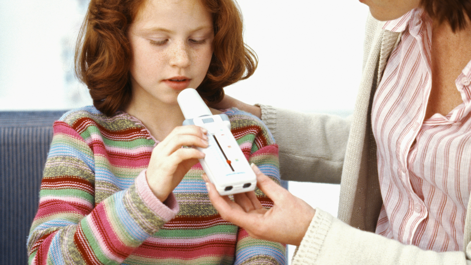 Theo dõi tình trạng hô hấp bằng dụng cụ đo lưu lượng đỉnh thở tại nhà