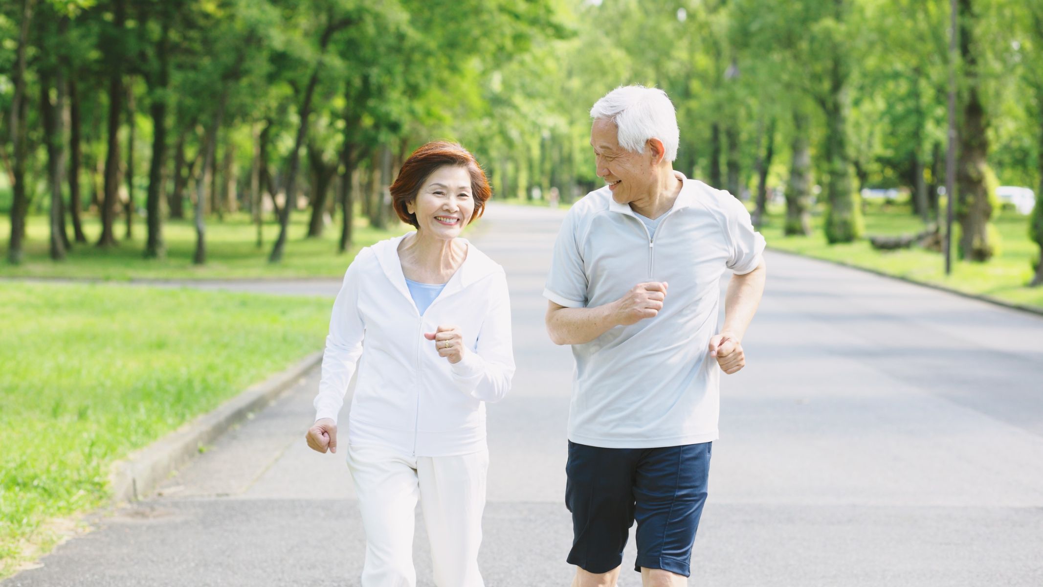 Ngủ đủ và vận động đều đặn giúp tăng sức đề kháng