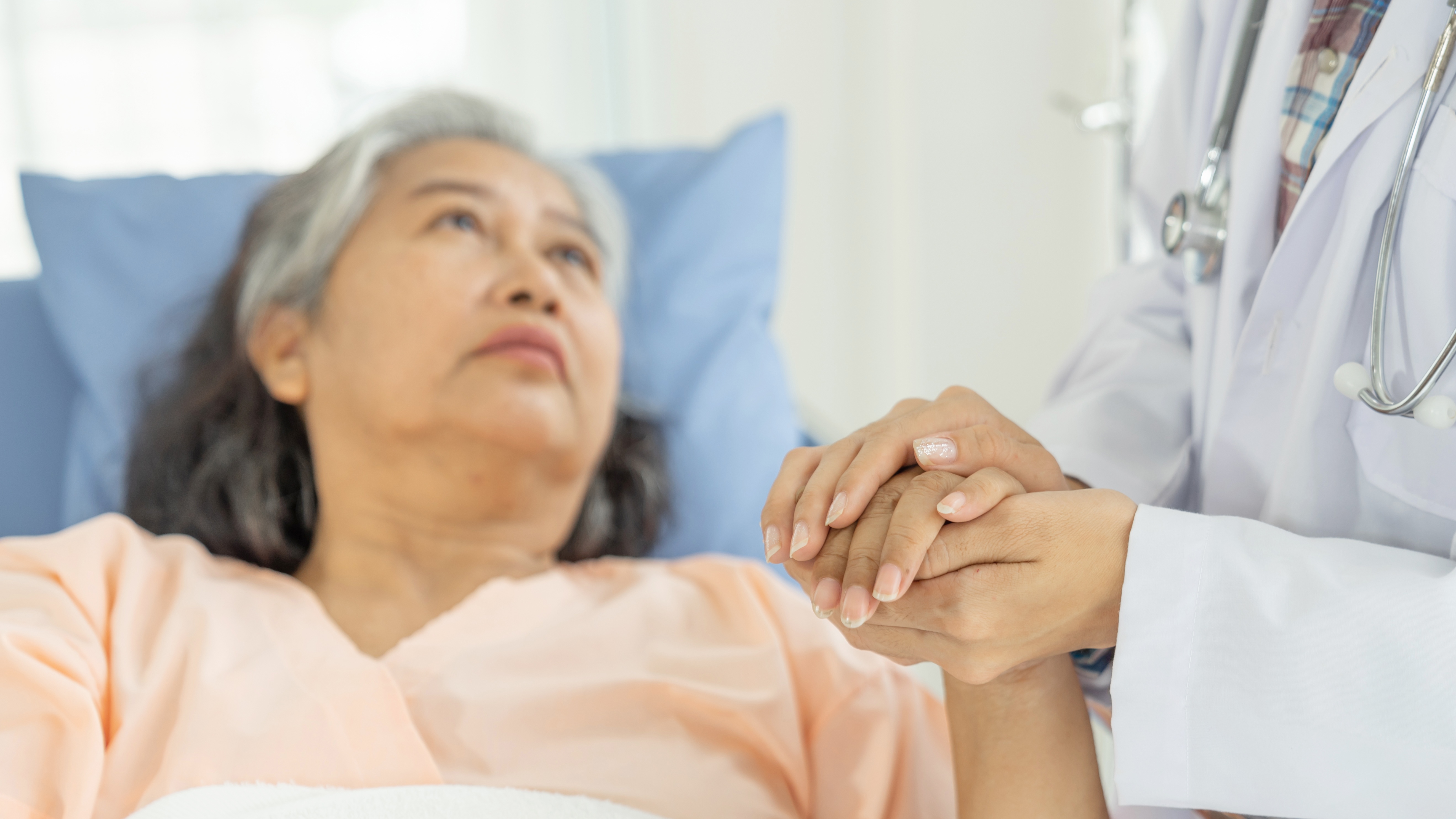 Bệnh nan y là gì là câu hỏi được nhiều người quan tâm khi nhắc đến những căn bệnh nghiêm trọng và khó điều trị