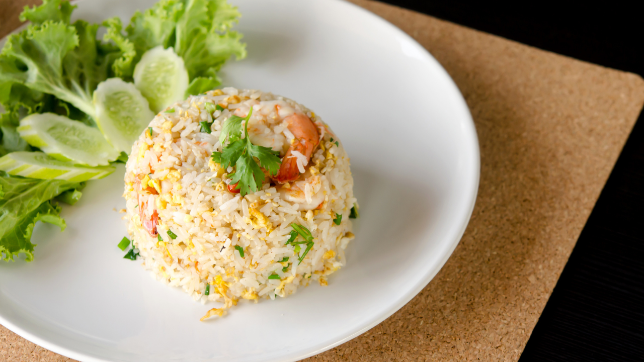 Bệnh nhân sốt xuất huyết ăn cơm được không? 1