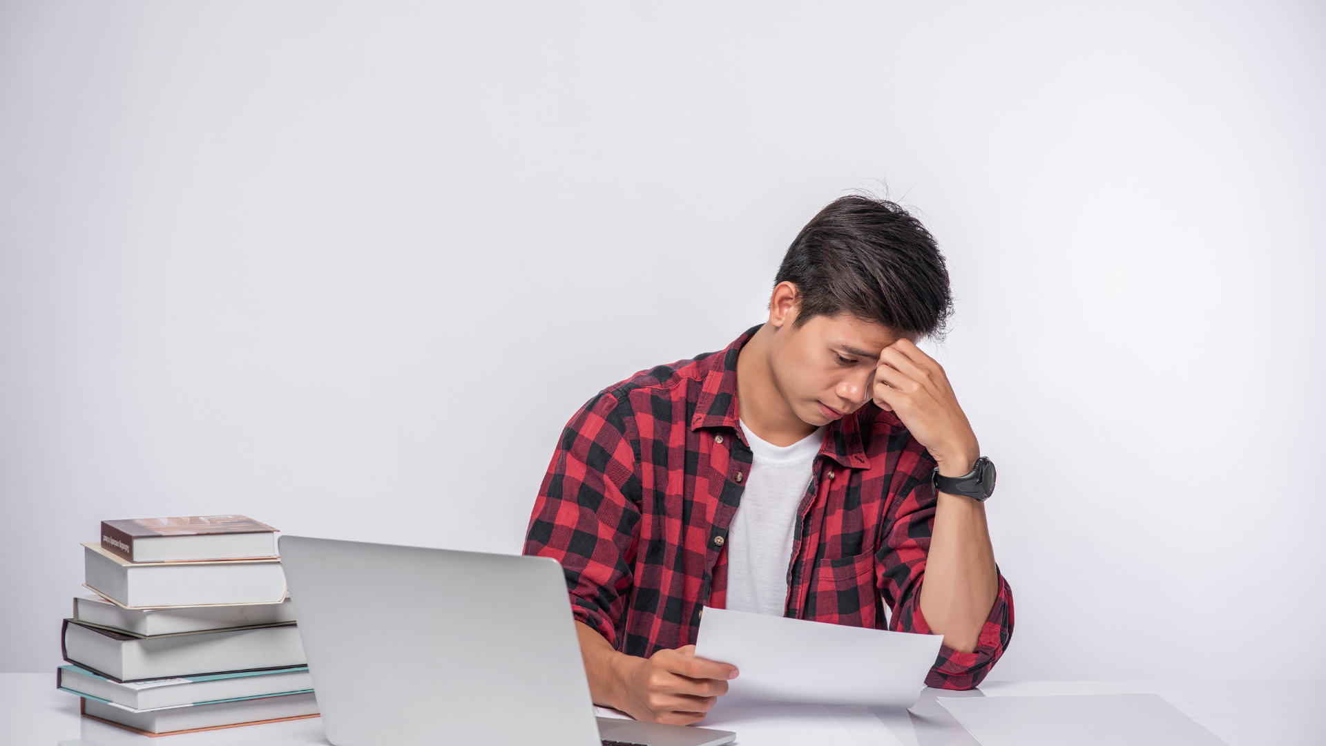 Giảm căng thẳng kéo dài, sống lành mạnh và hạn chế tác nhân nguy cơ bệnh Parkinson