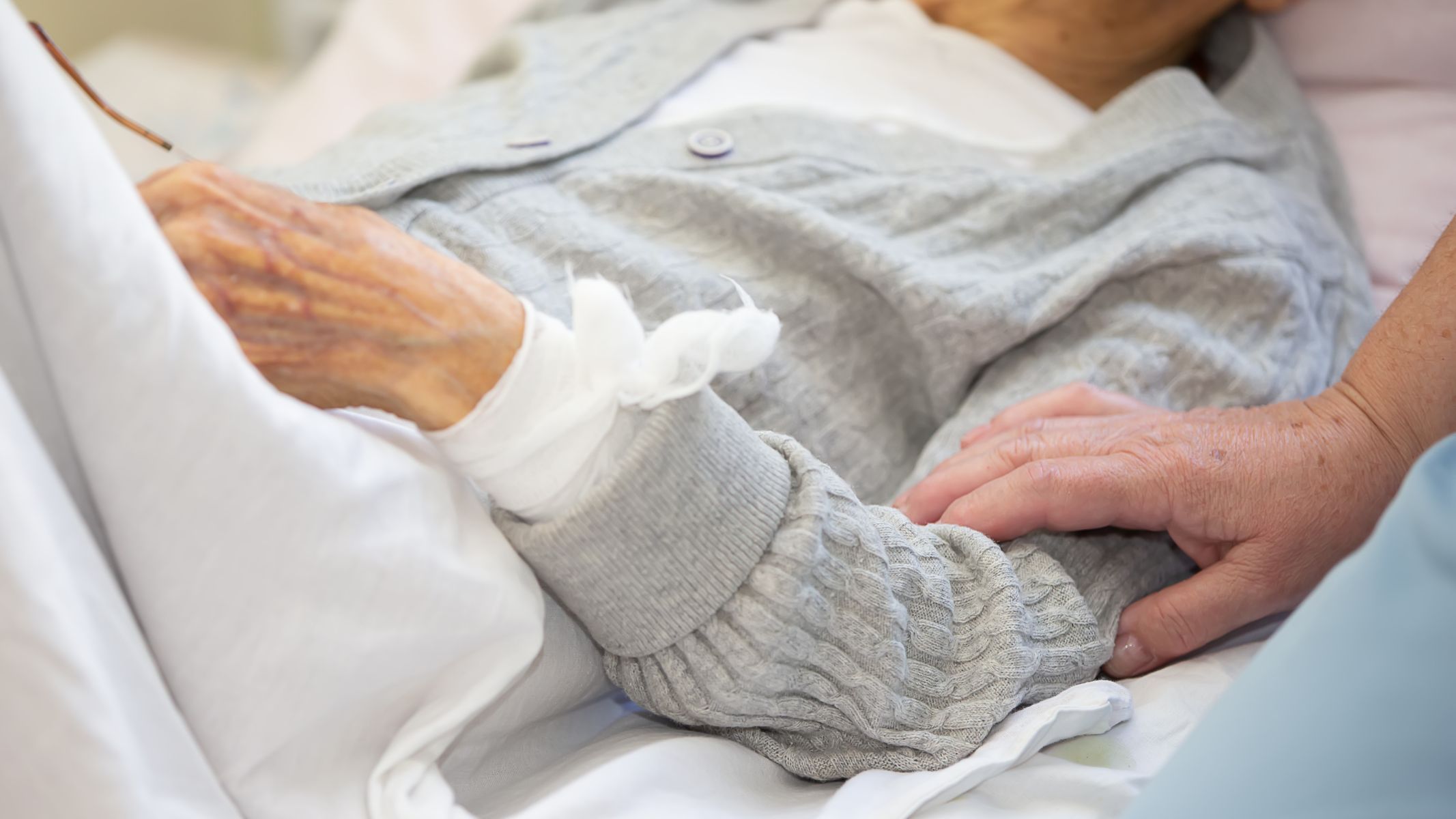 Người bệnh cần nghỉ ngơi hợp lý, hạn chế gắng sức