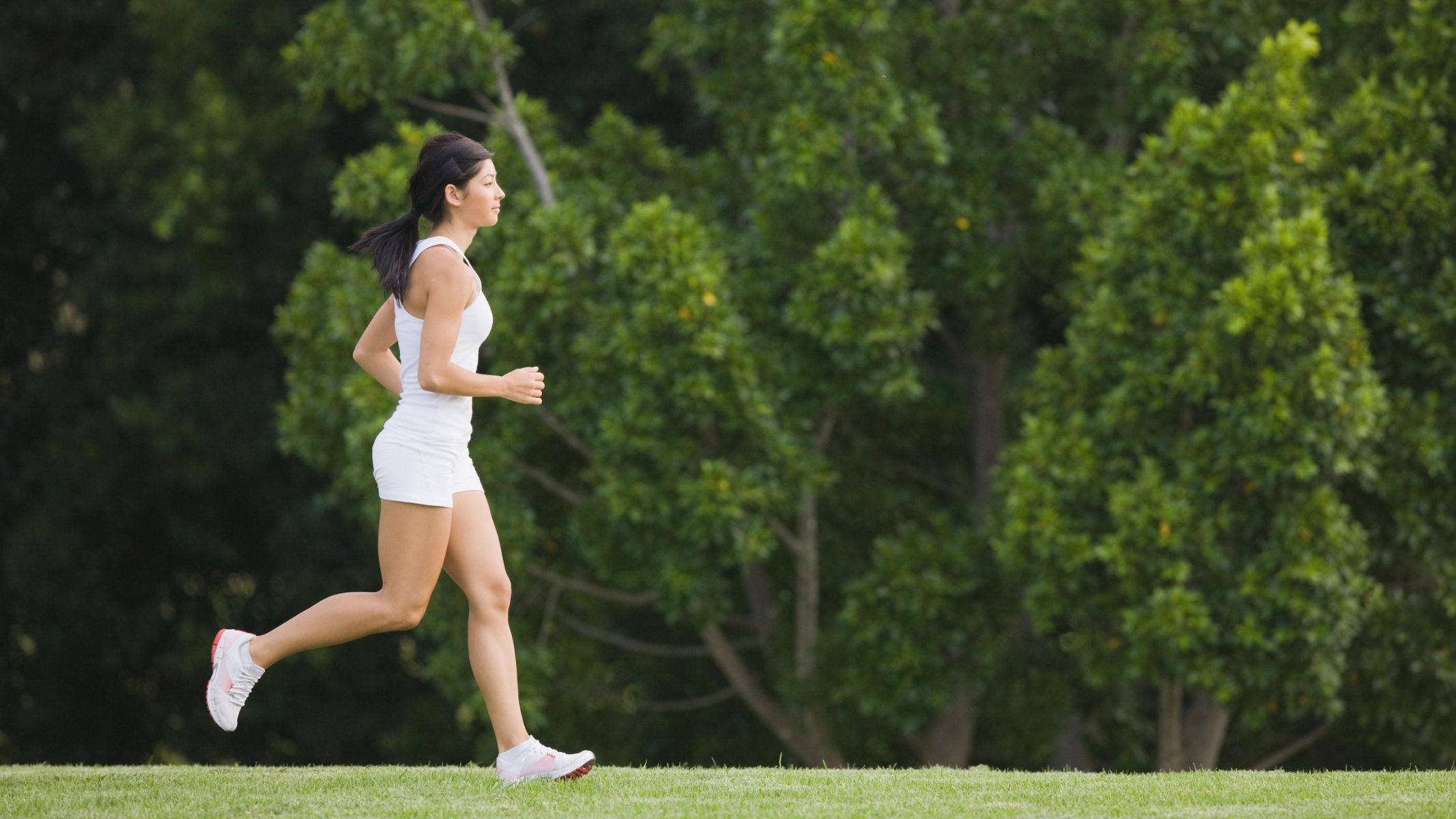 Tập luyện đều đặn giúp giảm căng thẳng và nâng đỡ tâm trạng