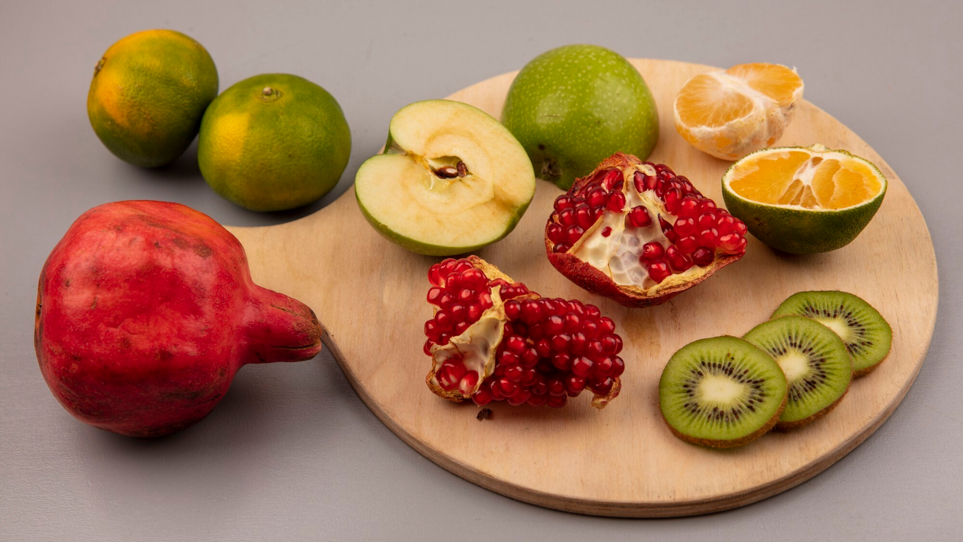 Thay vì ăn thêm cơm hoặc tinh bột khác sau bữa chính, người bệnh có thể dùng trái cây ít đường