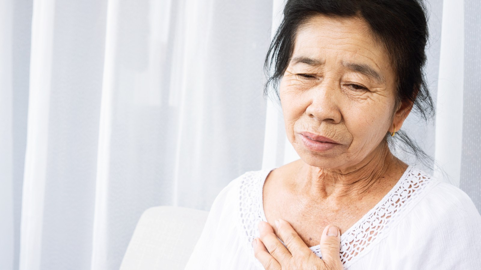 Bệnh viêm phổi kẽ có lây không? Triệu chứng, nguyên nhân và cách phòng ngừa 2