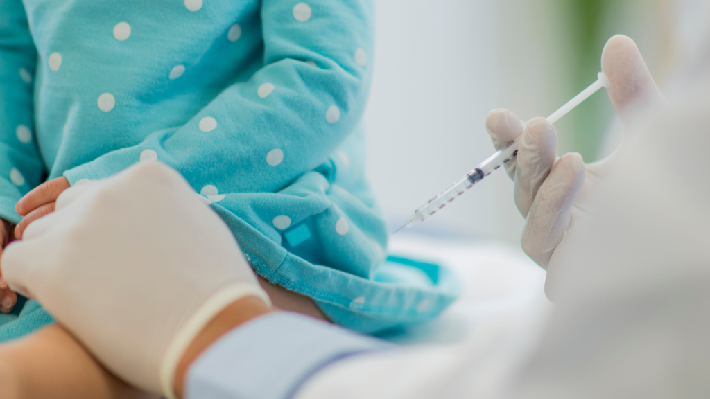 benh-viem-phoi-o-tre-em-va-nhung-dieu-phu-huynh-can-biet 4.png