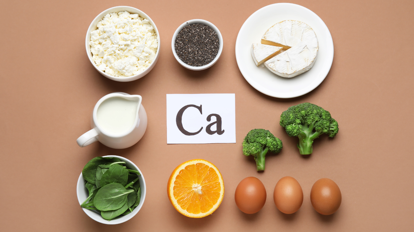 Bị chuột rút thiếu chất gì thường liên quan đến canxi, magie, kali và các chất điện giải