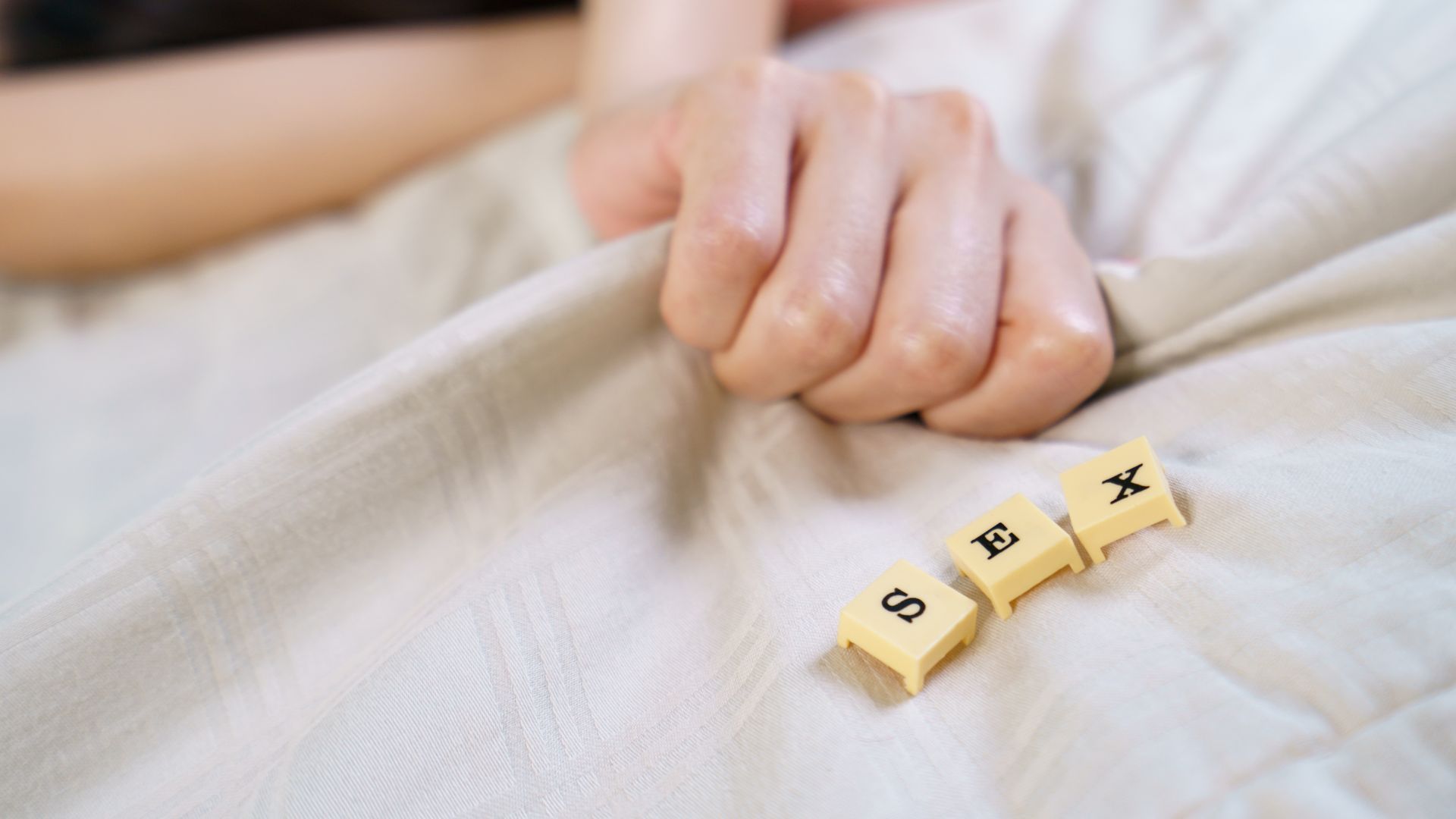 Quan hệ tình dục lành mạnh giúp phòng ngừa đau bụng dưới tái phát ở phụ nữ