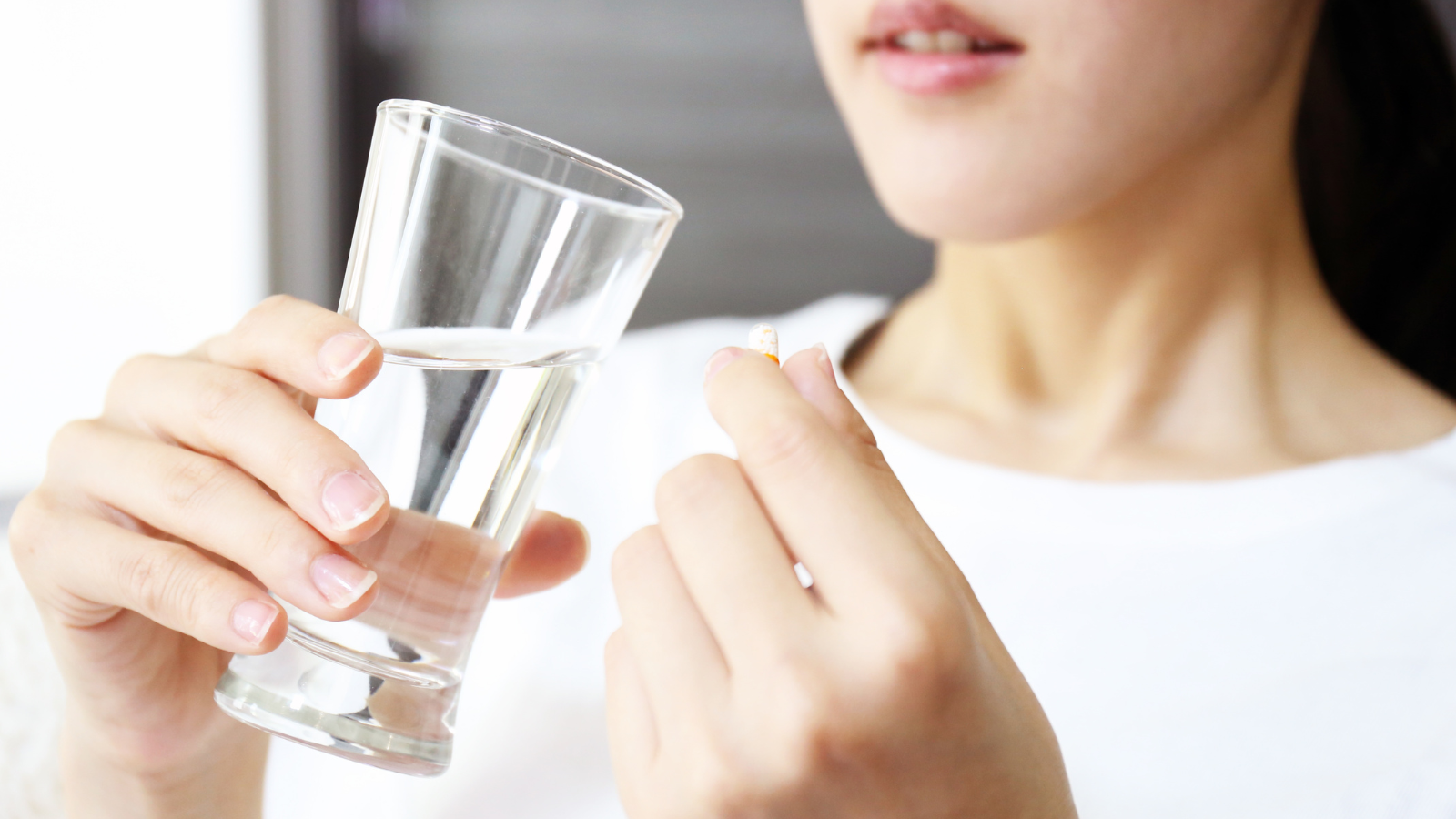 Người bệnh tuyệt đối không tự ý mua thuốc hoặc dùng lại đơn cũ
