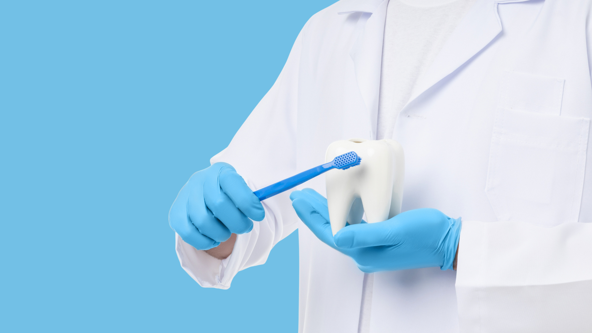 Giữ vệ sinh là yếu tố then chốt giúp phục hồi nhanh sau nhổ răng