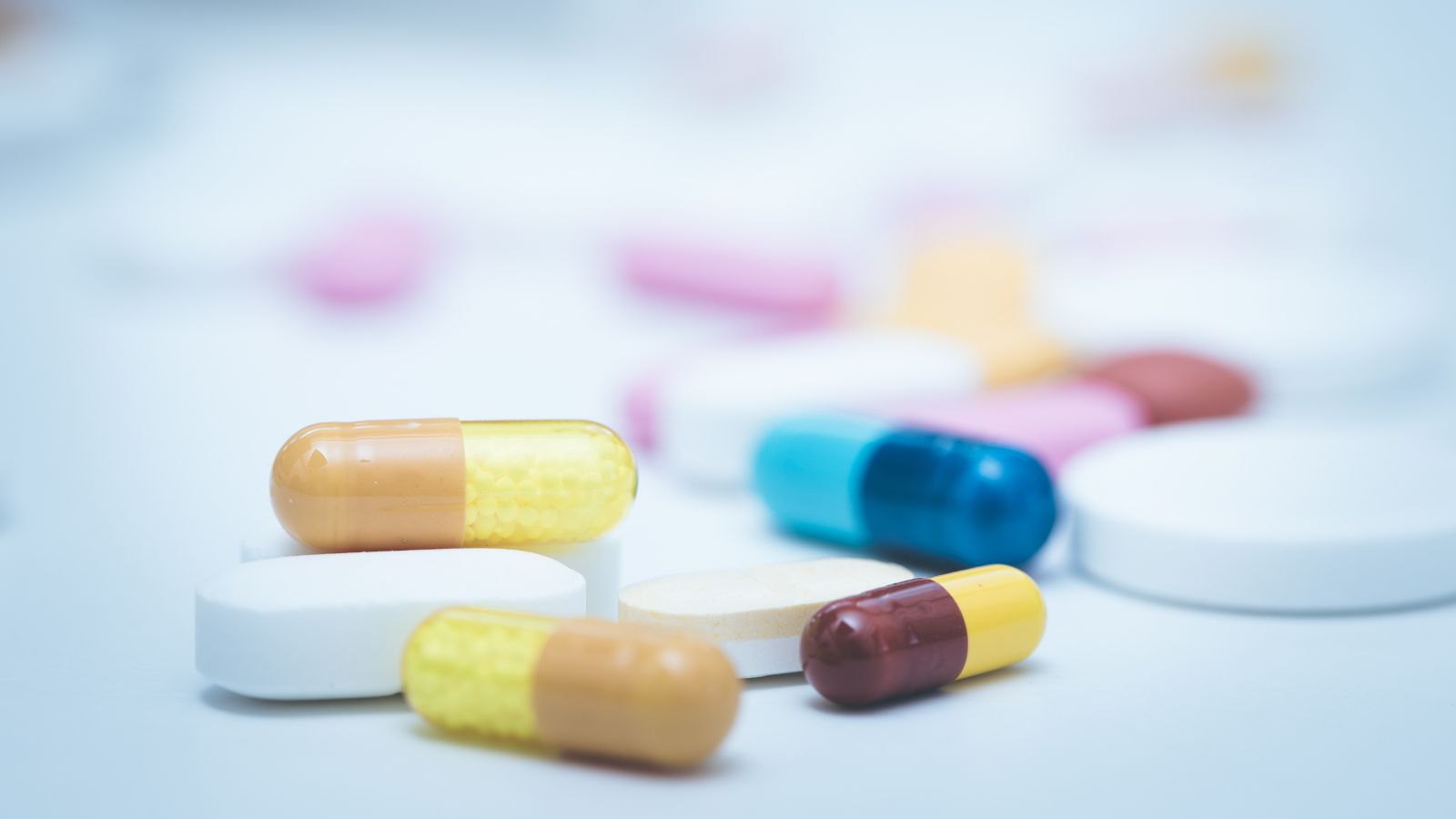 Tuyệt đối tuân thủ liều lượng và thời gian sử dụng để đạt hiệu quả tối ưu và ngăn ngừa tái phát