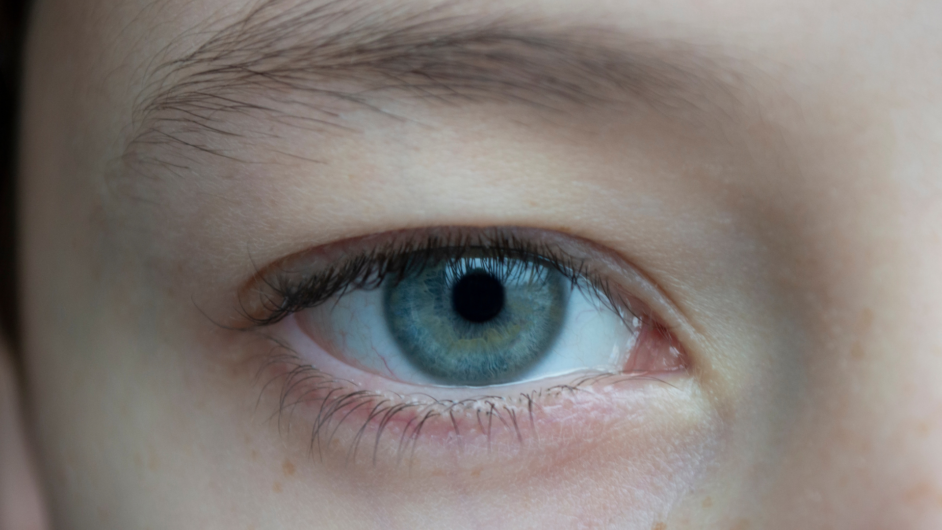 Trứng gà giúp bảo vệ mắt và hỗ trợ sự phát triển của thị lực cho bé