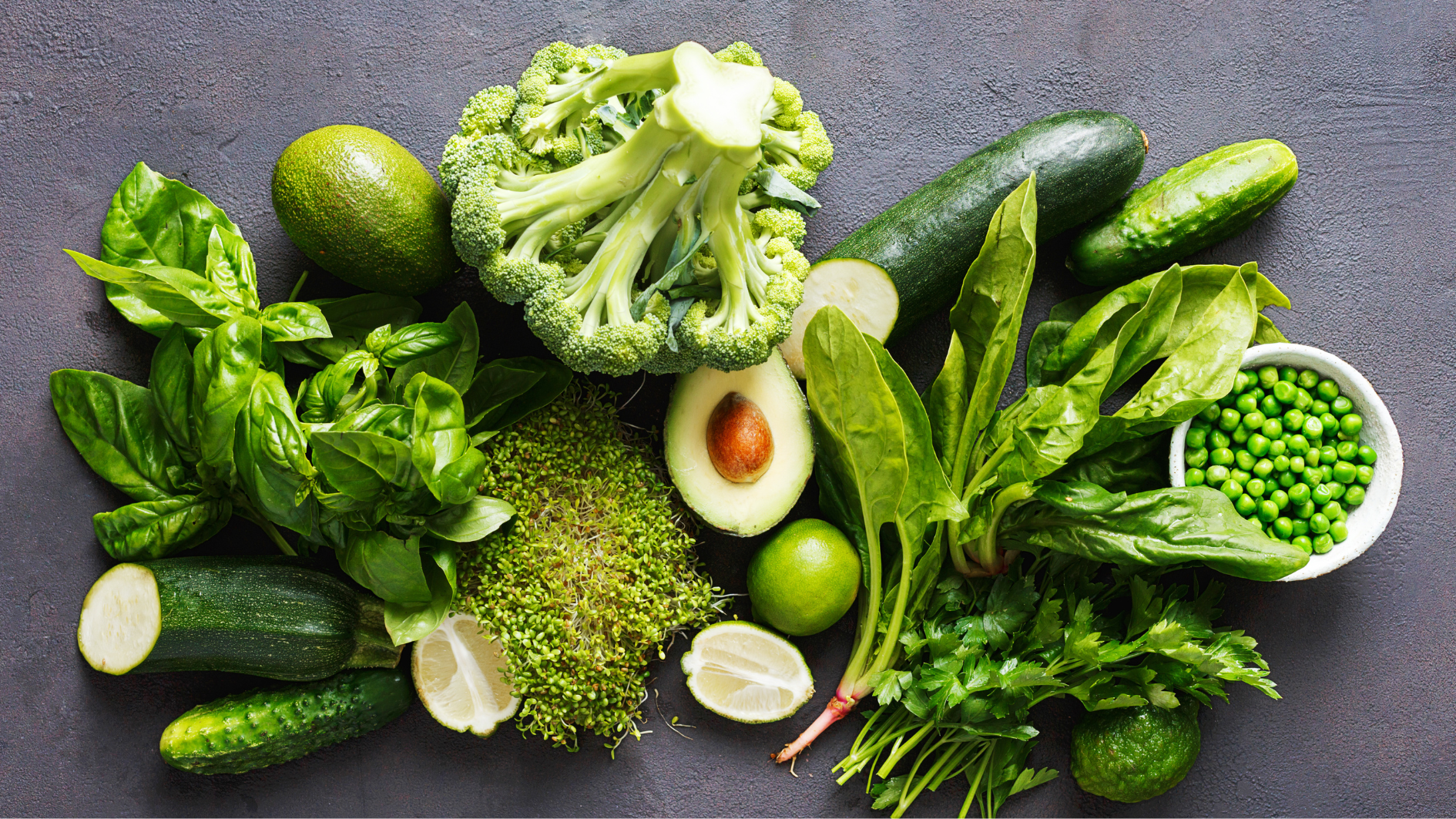 Nên ưu tiên rau lá xanh, củ quả ít đường và trái cây có chỉ số đường huyết thấp