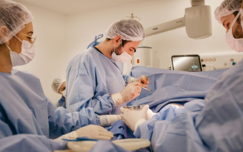 bi-rong-kinh-bao-lau-thi-het-cach-dieu-tri-dut-diem-1