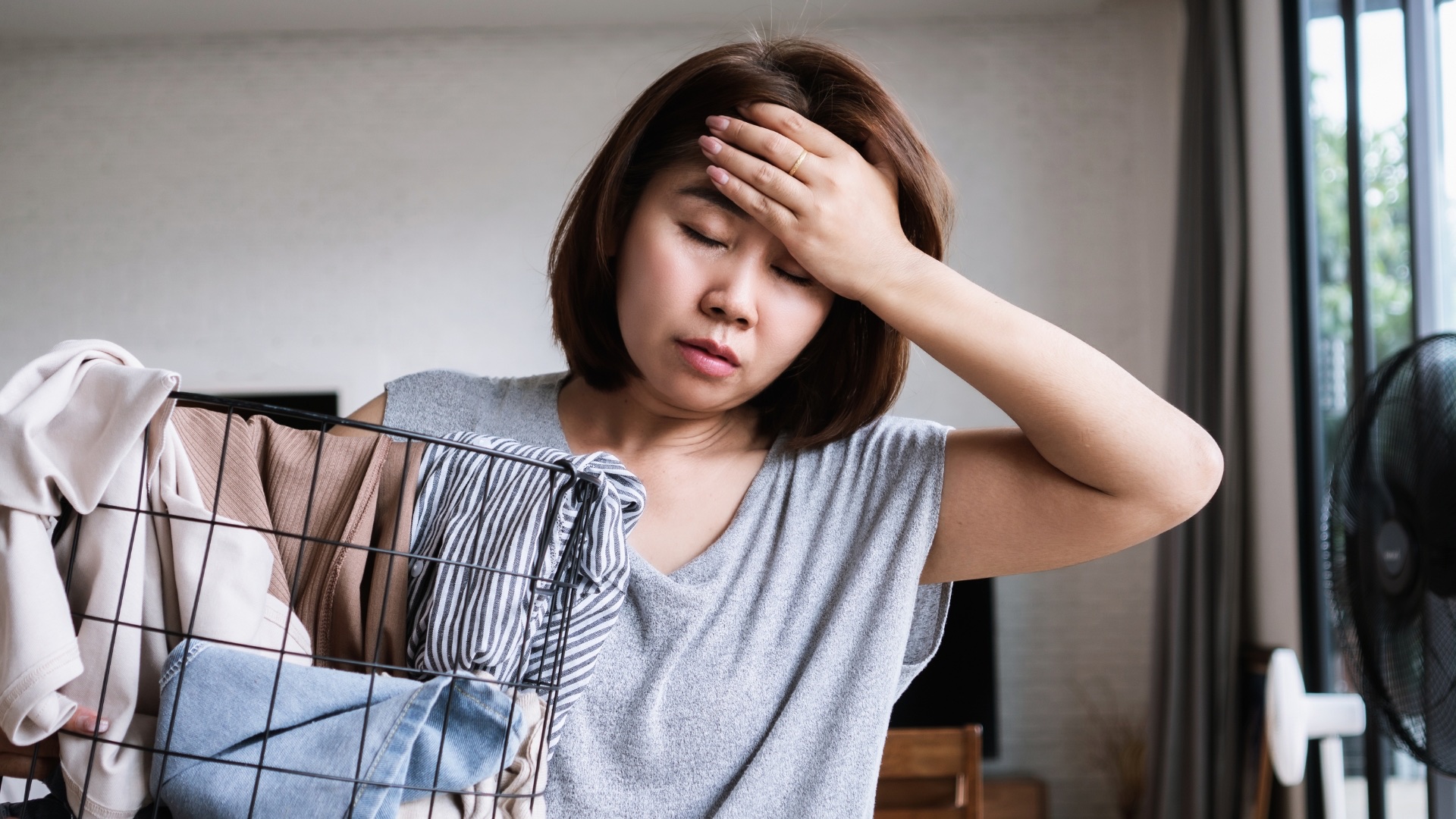 Nữ giới bị rong kinh cả tháng có đáng lo không? 3