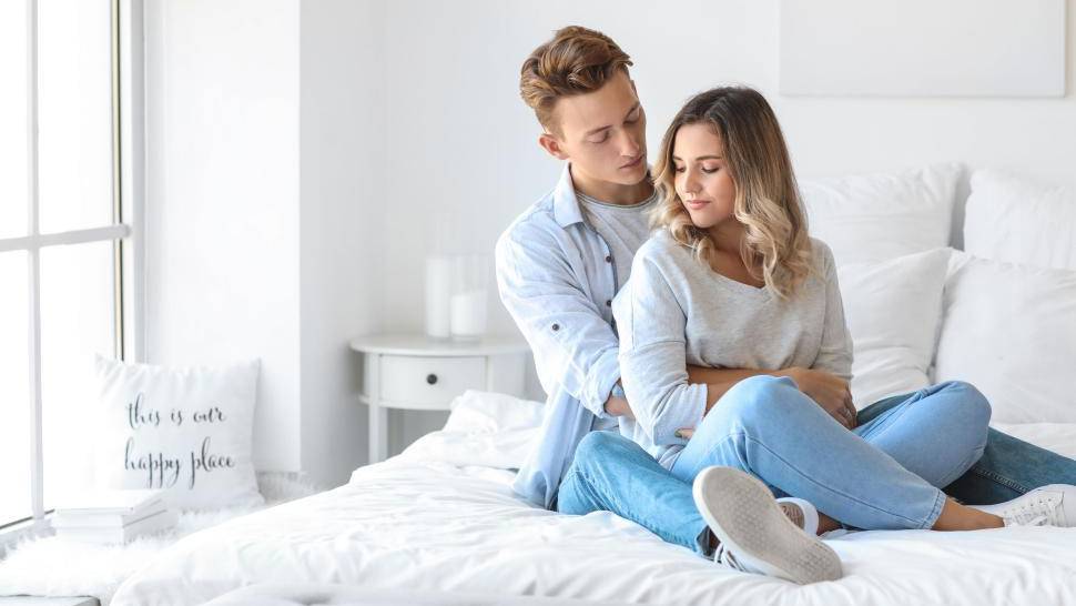 Người bệnh nên chia sẻ về tình trạng sức khỏe để bạn đời hiểu và phối hợp chọn tư thế an toàn