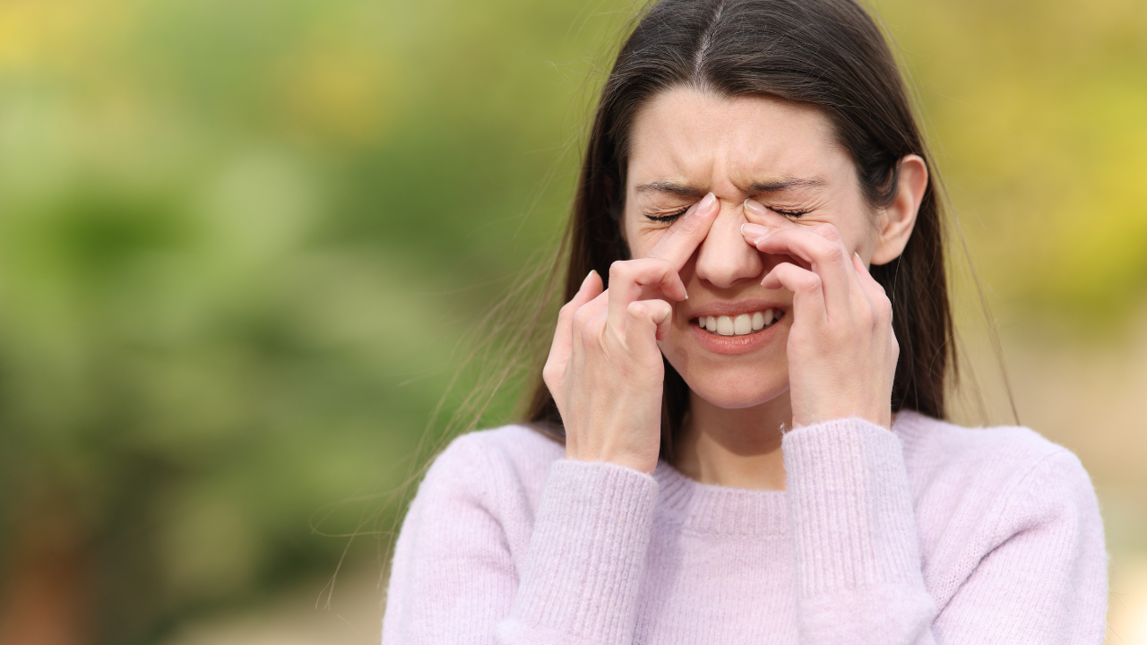Bị viêm mũi dị ứng ngứa mắt phải làm sao? 3