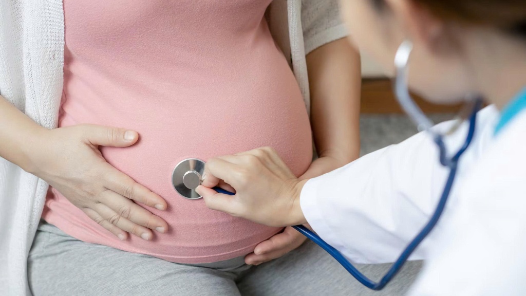Bong nút nhầy cổ tử cung bao lâu thì đẻ? Khi nào cần đi viện? 1