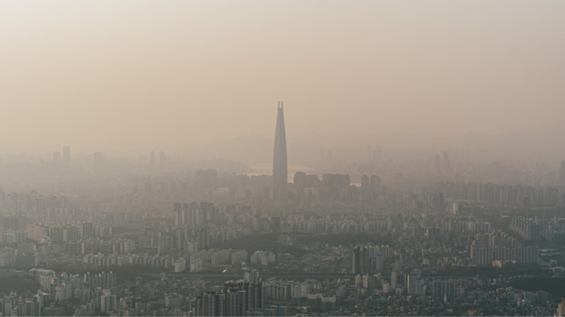 Bụi mịn là tập hợp các hạt vật chất có kích thước cực nhỏ lơ lửng trong không khí