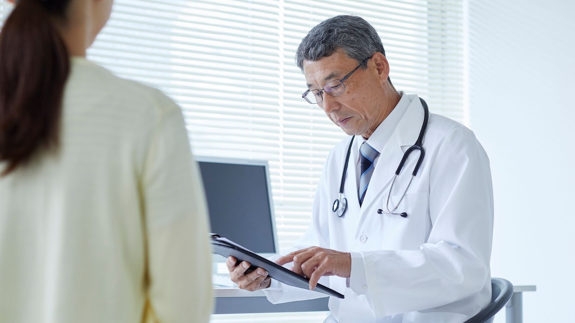 Điều chỉnh dinh dưỡng hợp lý hỗ trợ điều trị bướu cổ