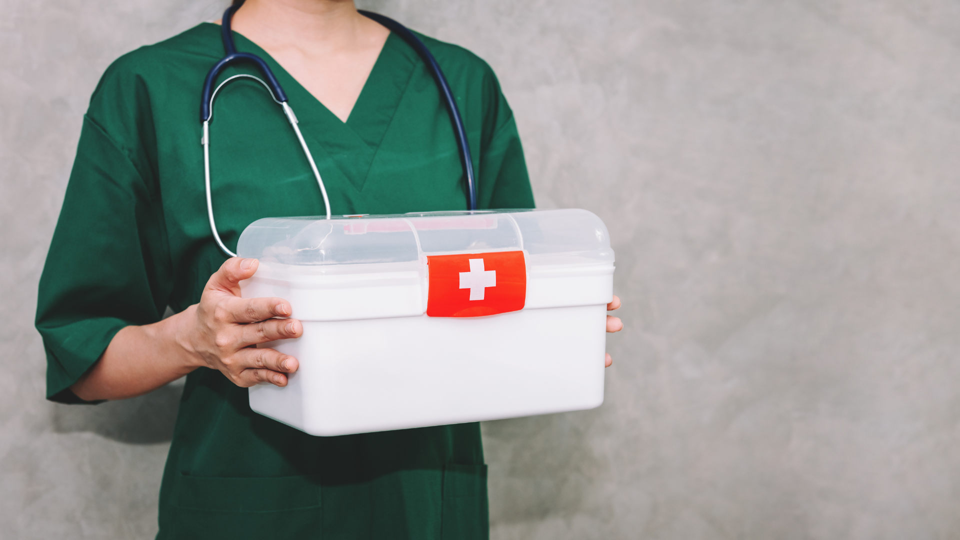 Hãy đến ngay cơ sở y tế gần nhất khi có các dấu hiệu ngộ độc cá nóc