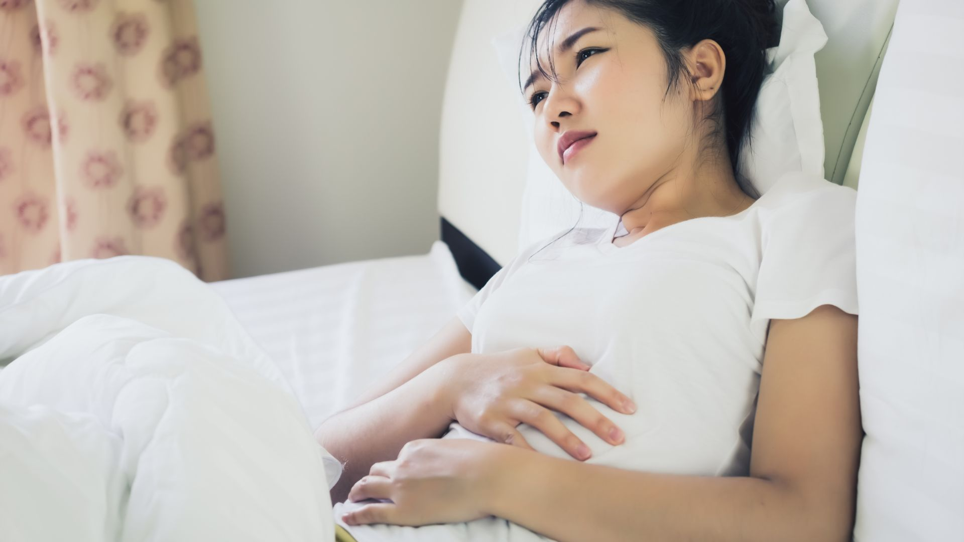 Sau thủ thuật nếu đau bụng tăng dần và không thuyên giảm sau 48 giờ bạn nên đi khám ngay