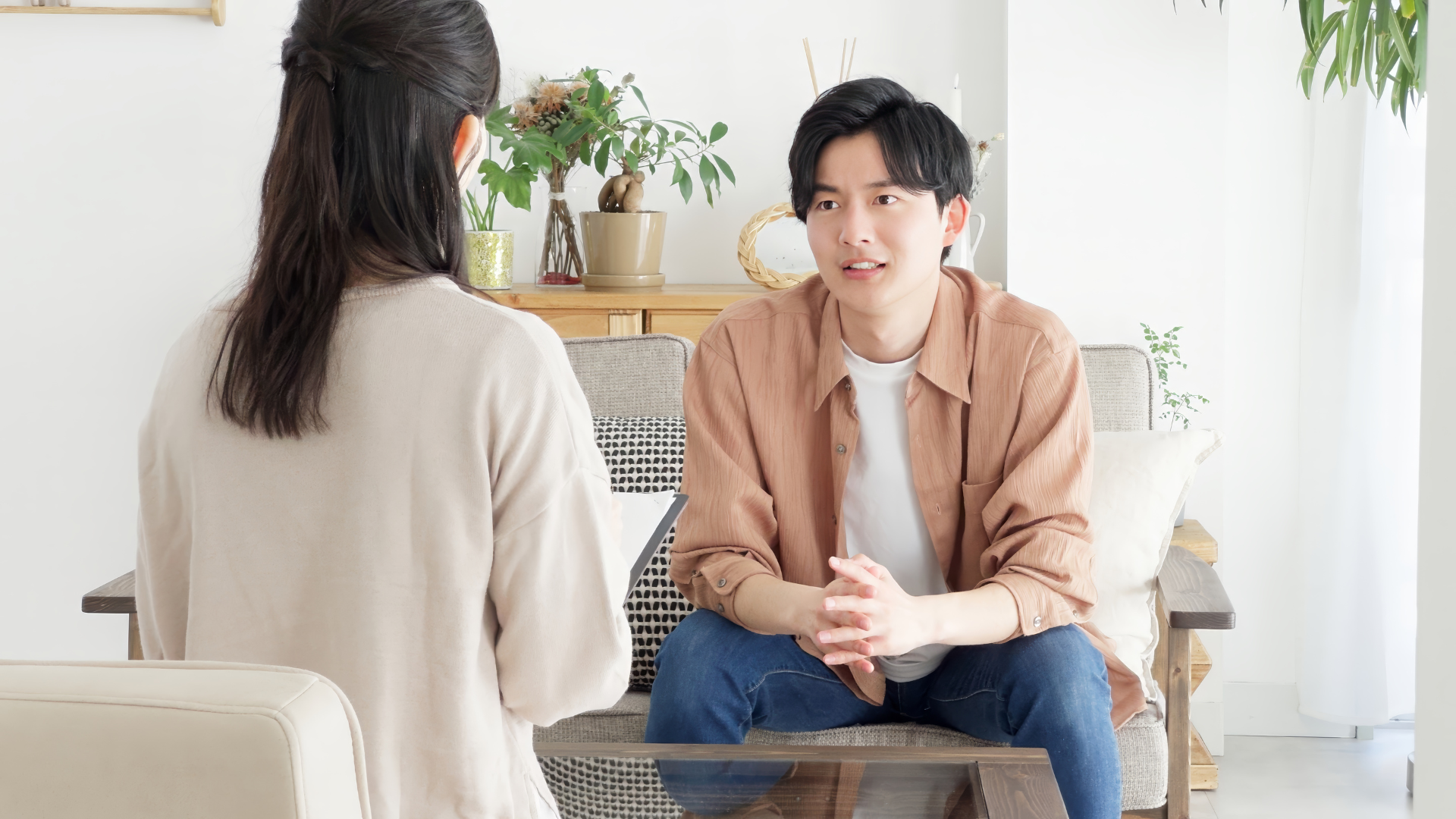 Tham khảo chuyên gia tâm lý, tham gia tư vấn hoặc chia sẻ với người thân khi có dấu hiệu kéo dài