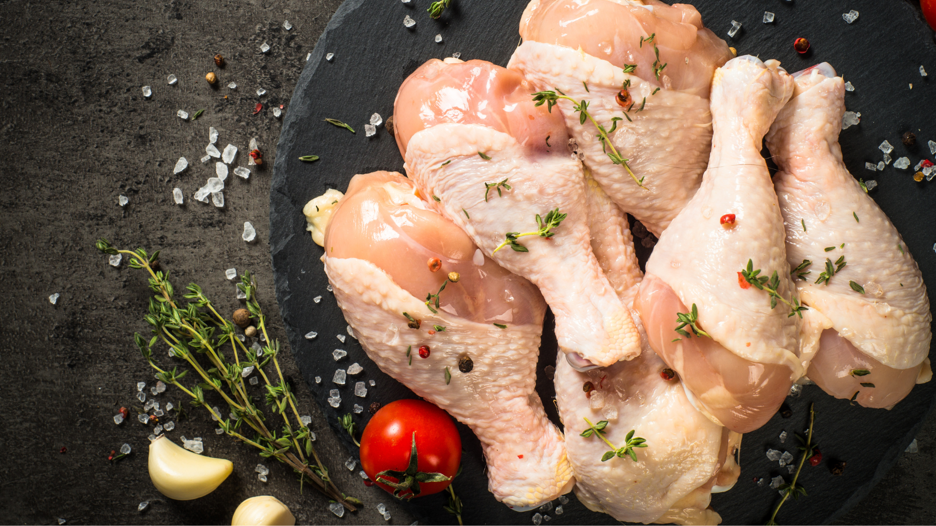 Thịt gà là một trong các loại thịt giàu canxi nên bổ sung