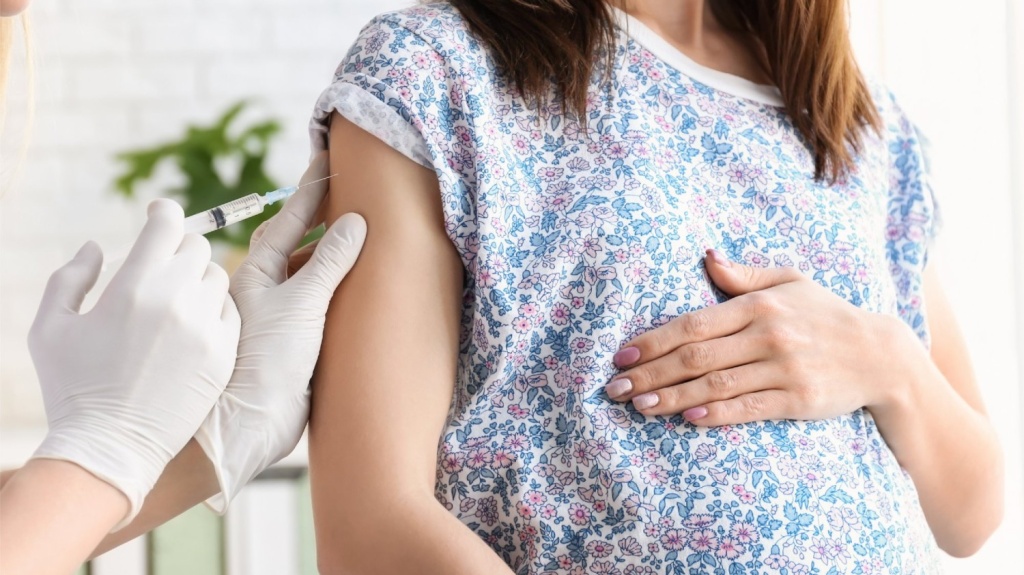 cac-loai-vac-xin-uon-van-cho-ba-bau-duoc-luu-hanh-pho-bien-hien-nay 4.jpg