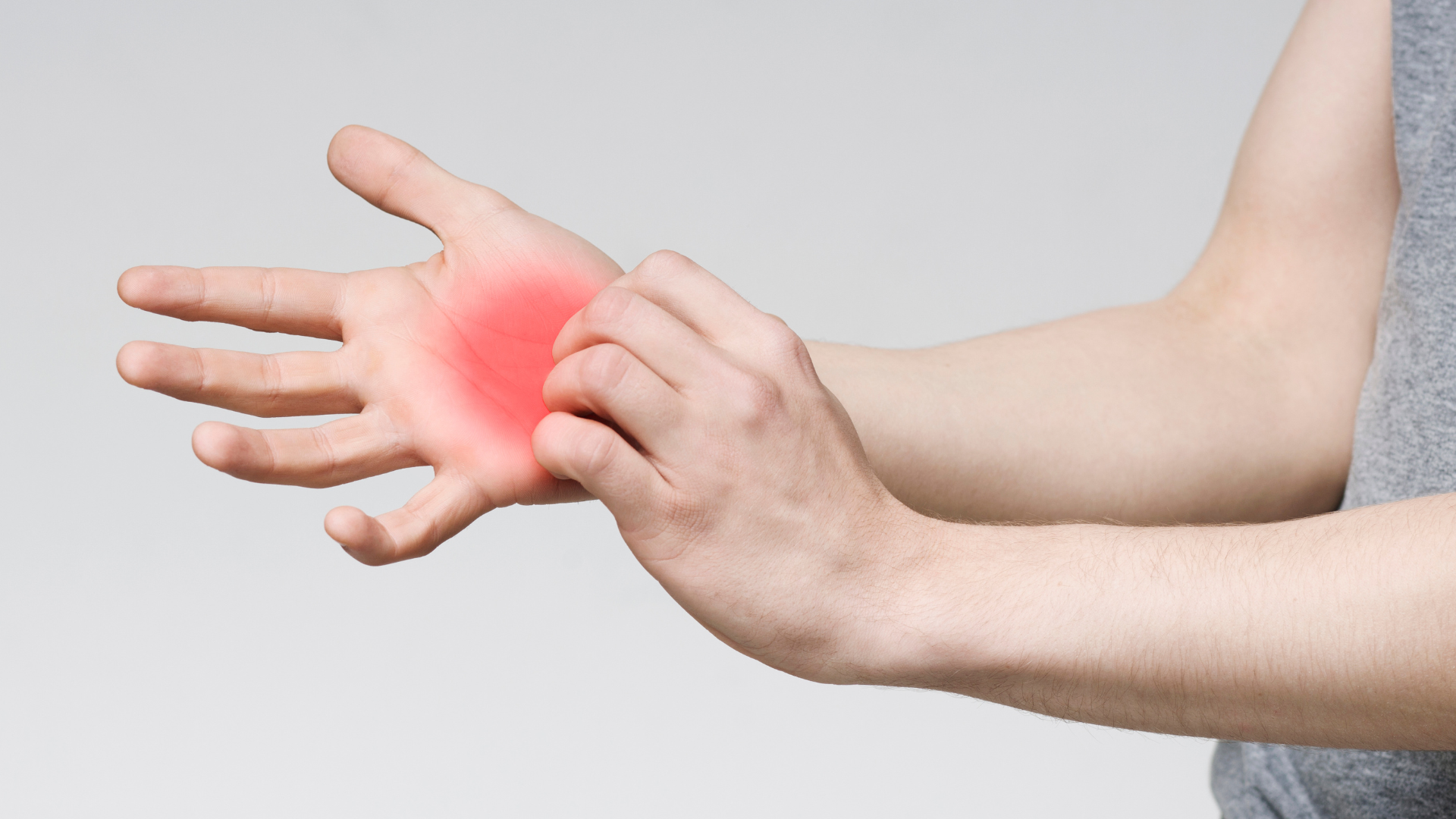 Tình trạng ngứa hoặc đau dai dẳng tại một vùng da cụ thể cũng có thể là dấu hiệu cảnh báo cần được thăm khám