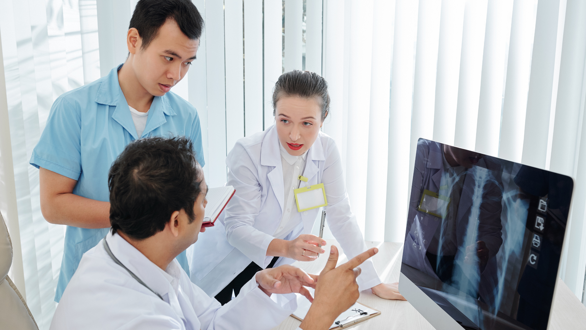 Xét nghiệm giúp chẩn đoán viêm phổi là bước quan trọng để xác định nguyên nhân gây bệnh