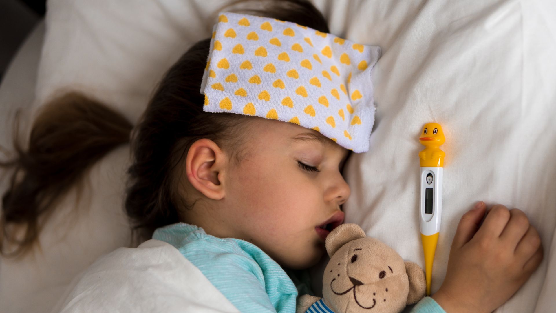 cach-cham-soc-tre-sau-khi-tiem-phong-ve-phu-huynh-da-biet-chua 3.jpg