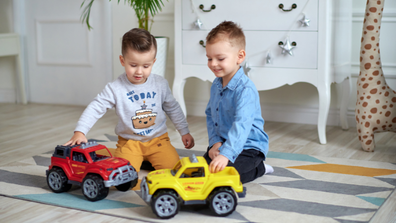 Đồ chơi cho trẻ sơ sinh cần đảm bảo an toàn và kích thích phát triển