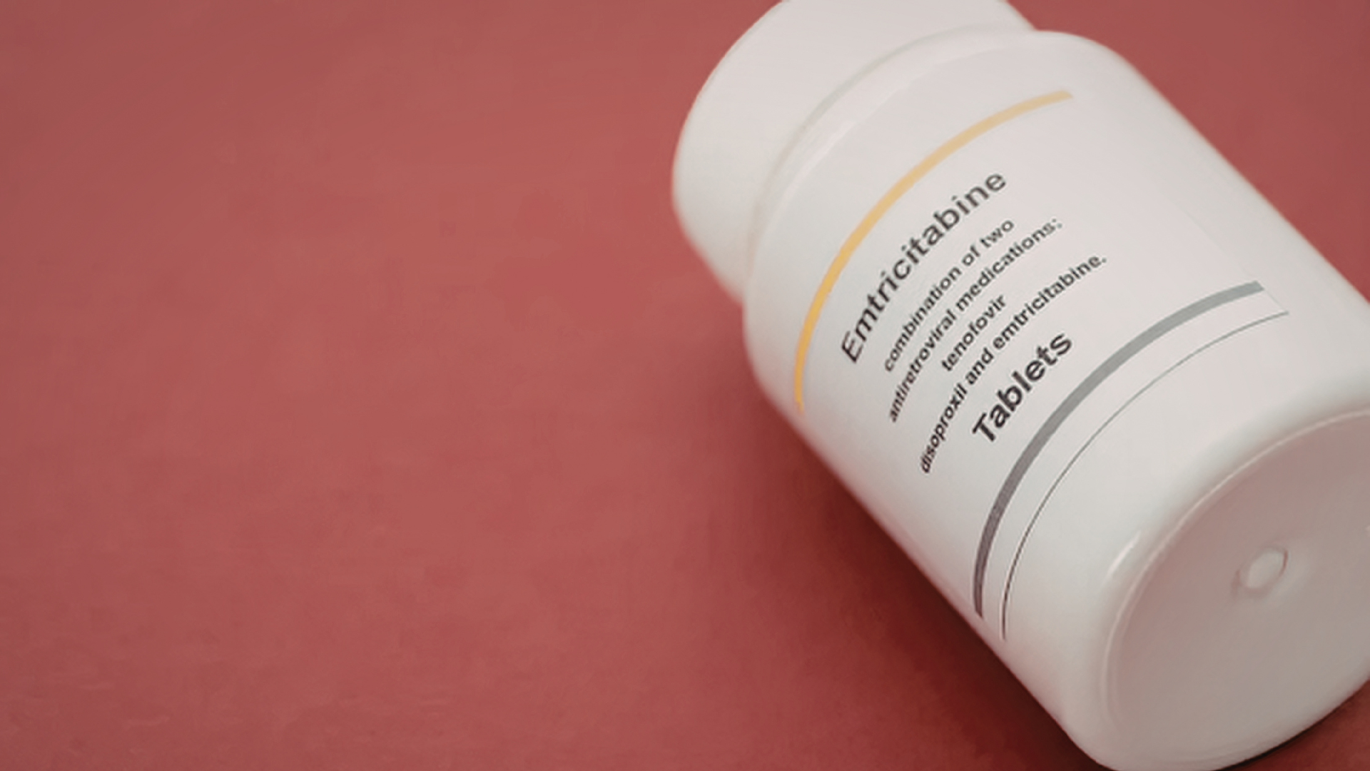 Điều trị bằng thuốc kháng virus là cách chữa bệnh zona thần kinh biến chứng quan trọng trong giai đoạn đầu của bệnh