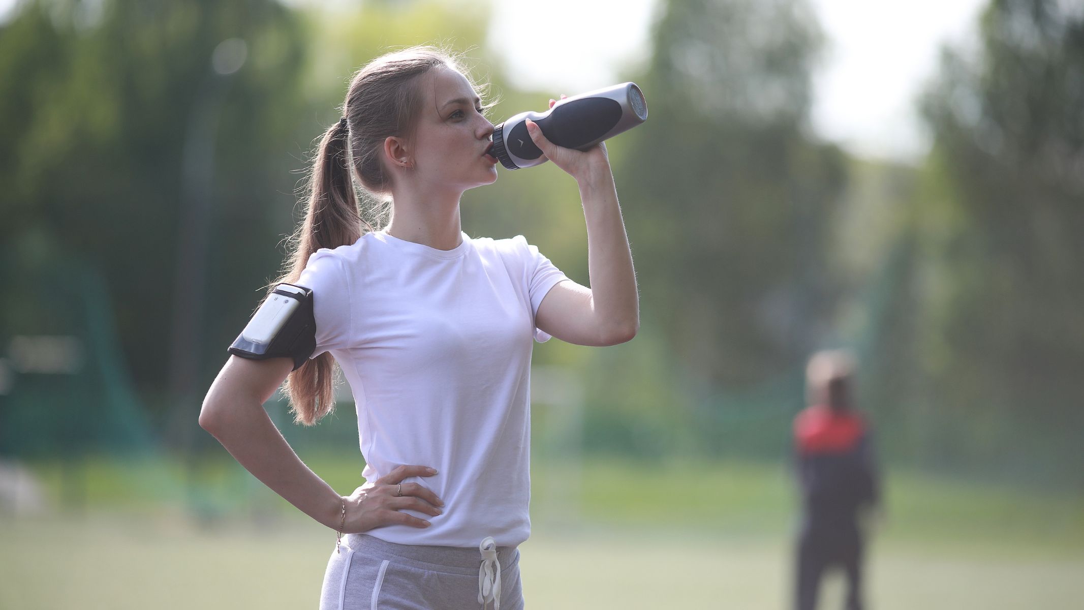 Nên tăng cường vận động để phát triển cơ bắp