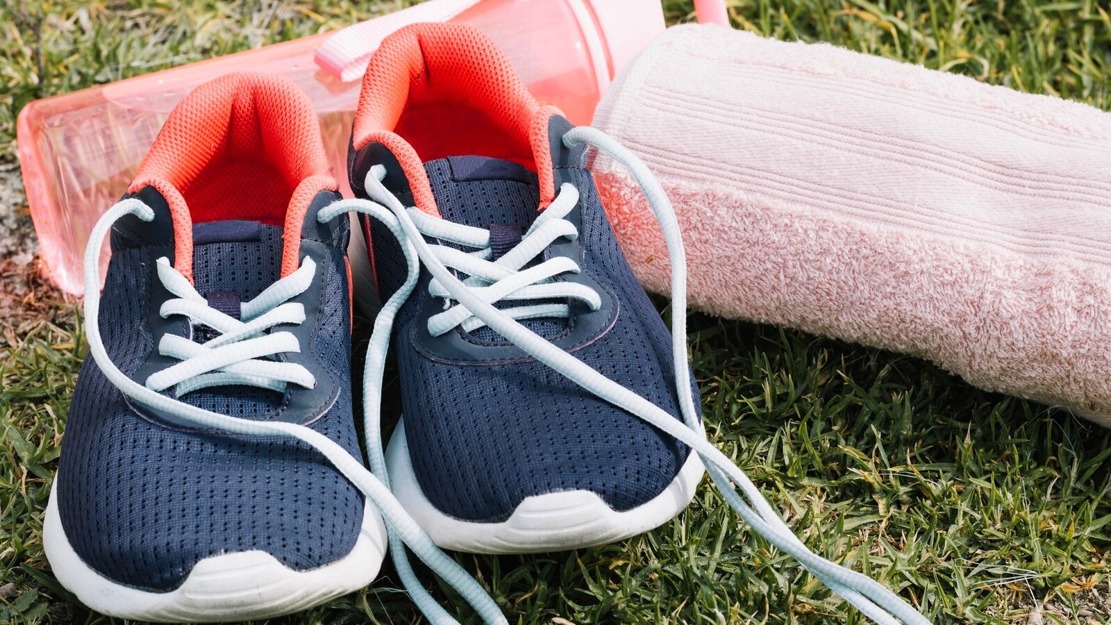 Không nên mang giày trong thời gian dài