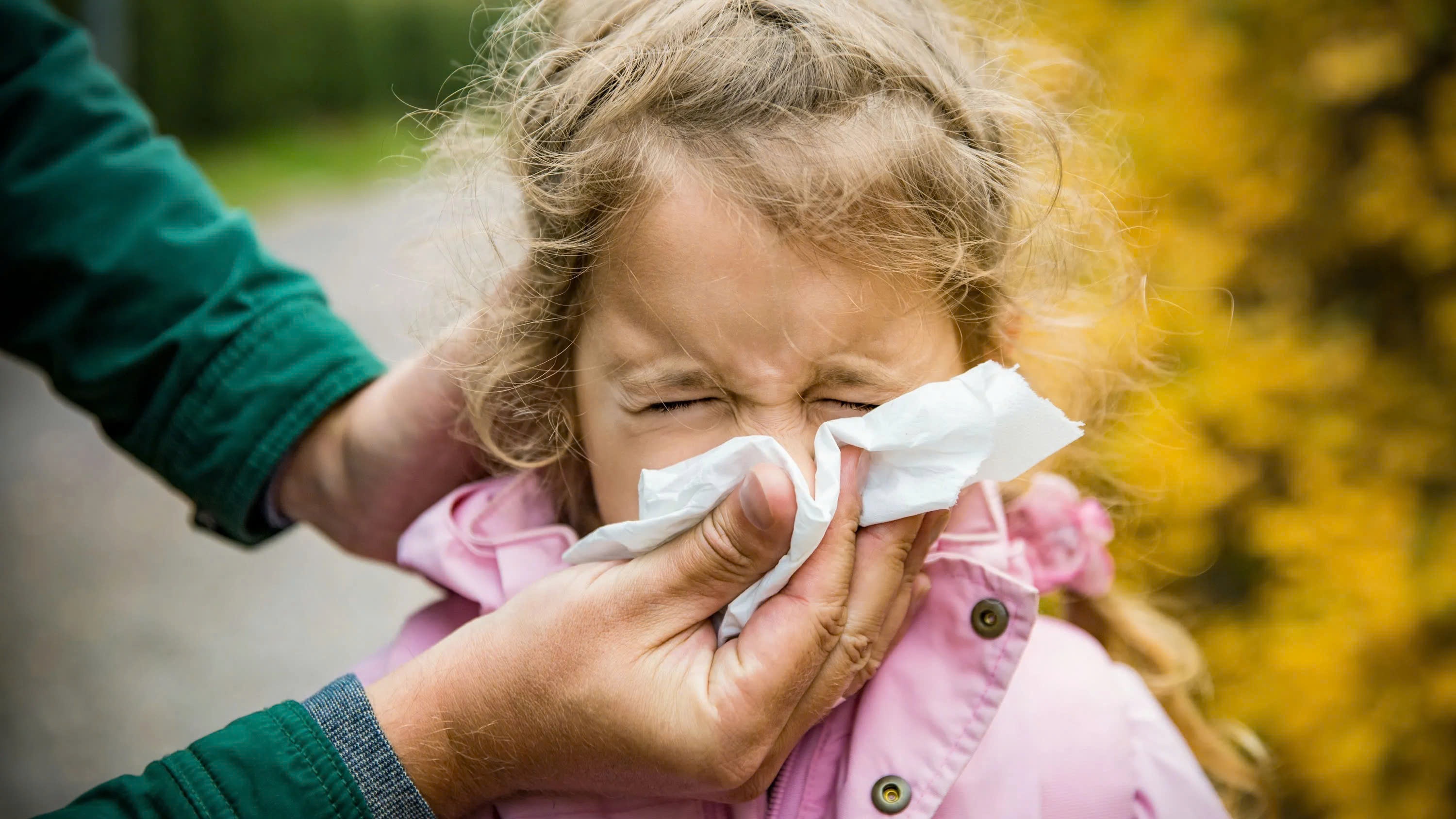 Trẻ em dưới 2 tuổi có thể mắc từ 8 đến 10 lần mỗi năm