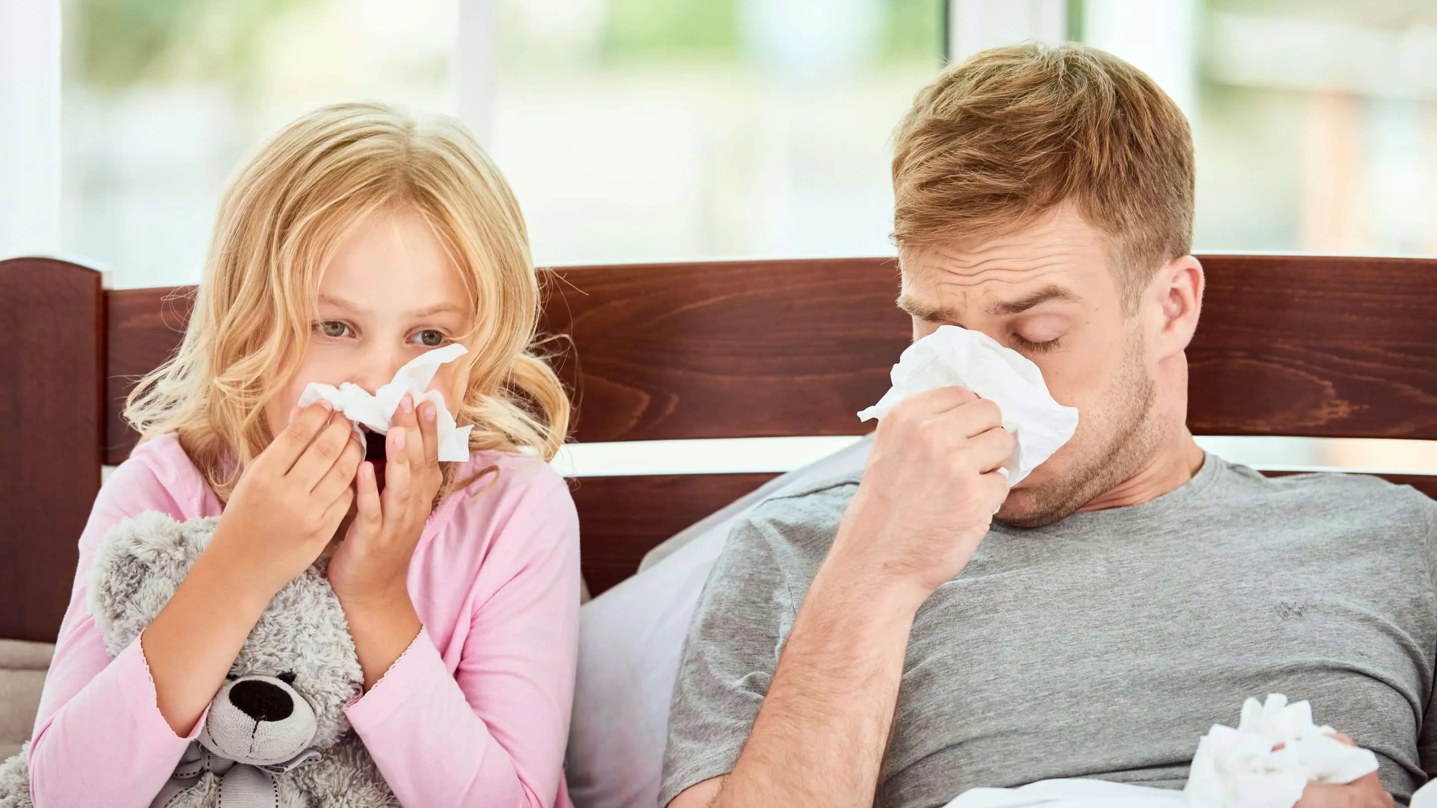 Chẩn đoán cảm lạnh qua việc hỏi về các triệu chứng và thăm khám lâm sàng