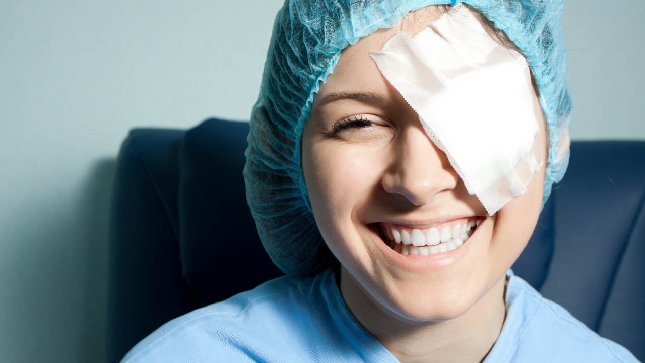 Cận 5 độ có thể điều trị hiệu quả bằng nhiều phương pháp phẫu thuật khác nhau