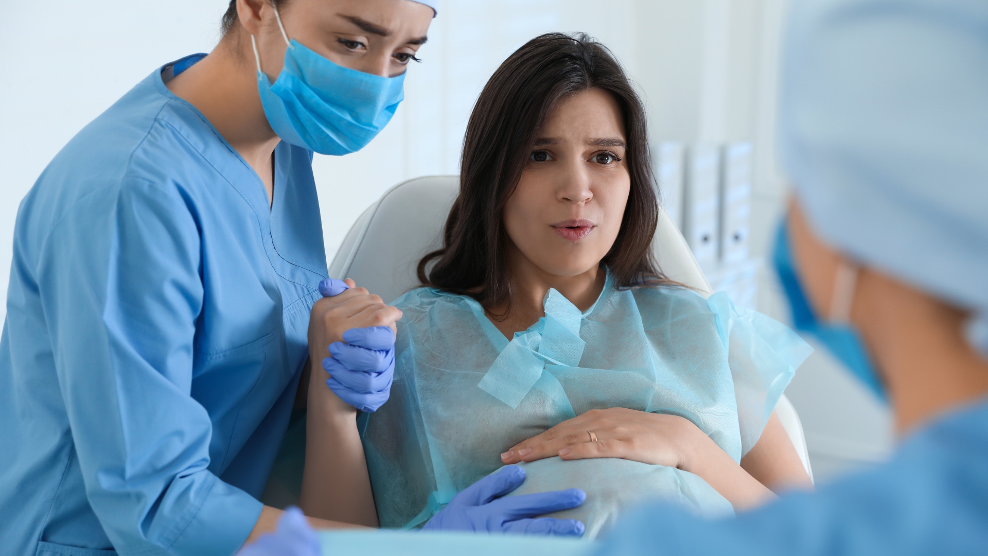 Cạn ối có đẻ thường được không là băn khoăn của nhiều mẹ bầu sắp sinh