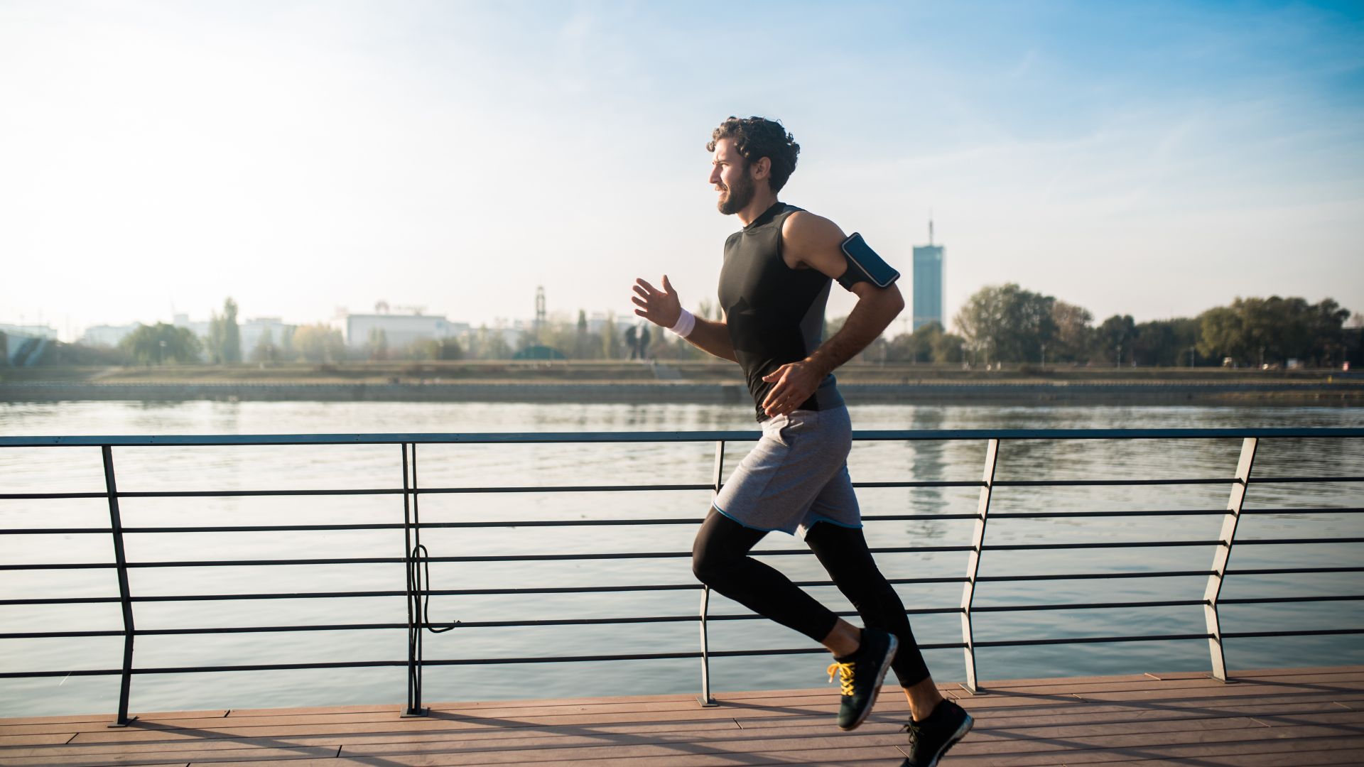 Chạy bộ quá sức là một nguyên nhân dẫn đến căng cơ bàn chân