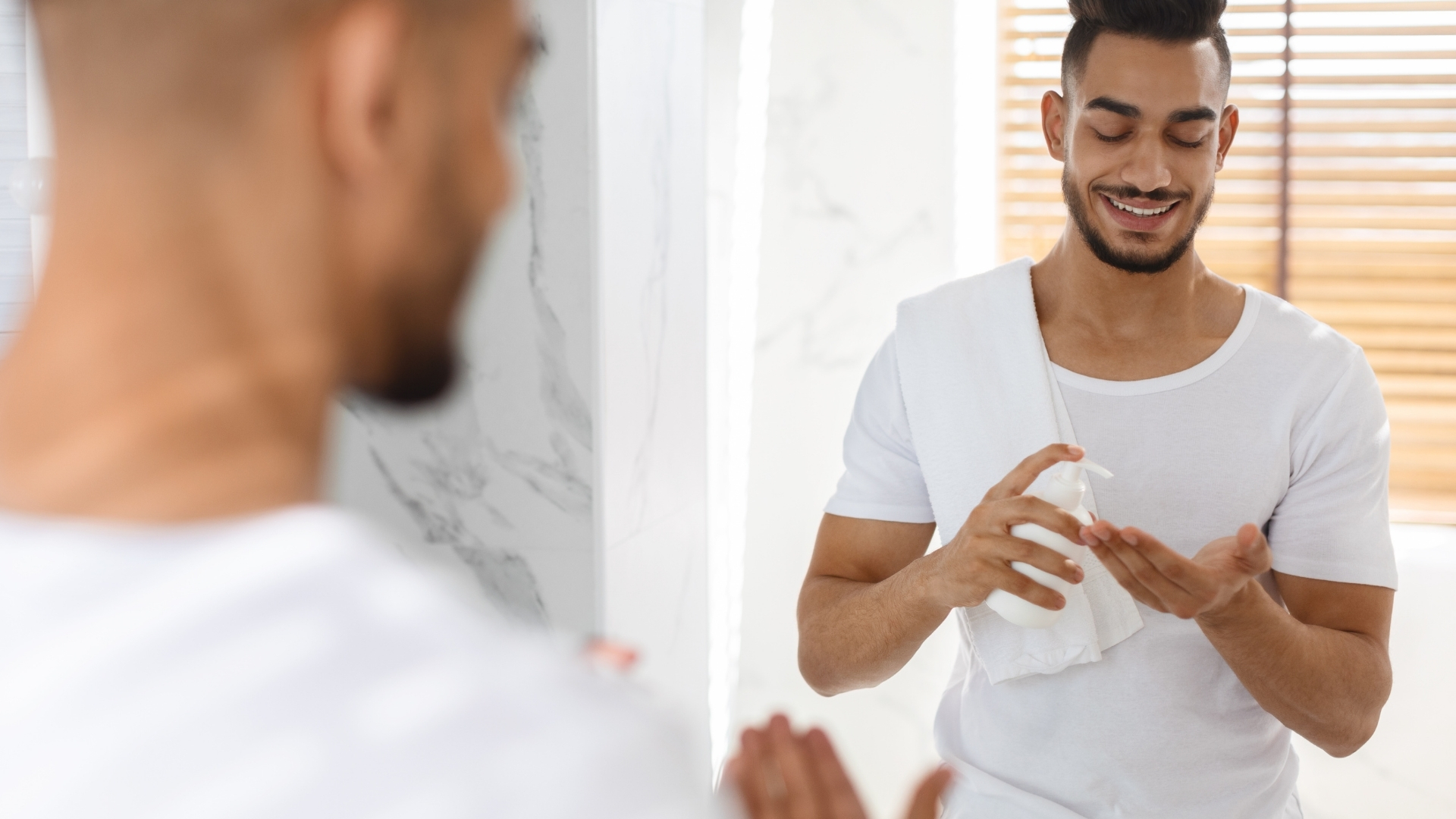 Giữ vùng kín sạch sẽ, khô ráo để tránh nguy cơ biến chứng như nhiễm trùng sau khi thực hiện cắt bao quy đầu