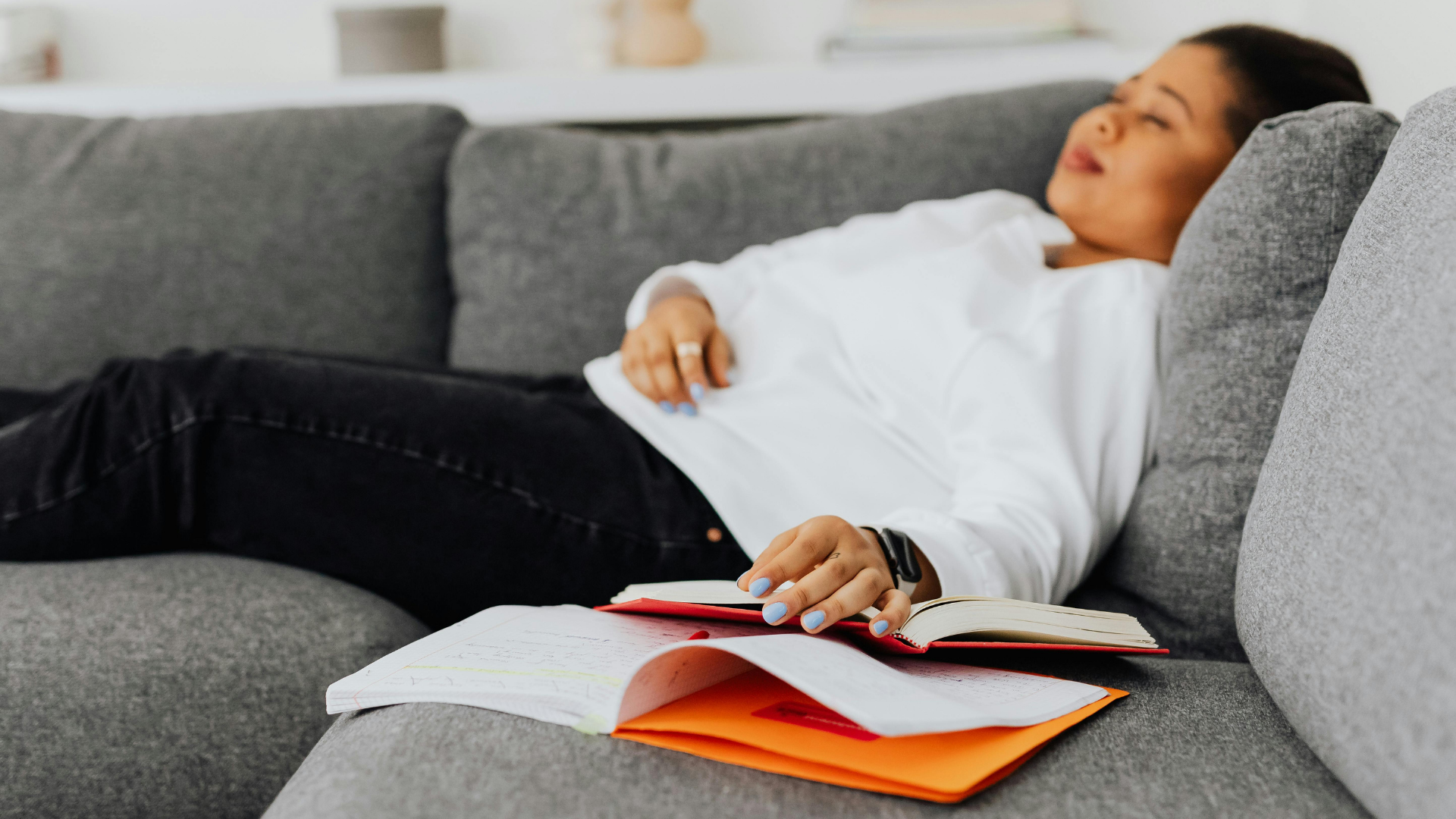 Khi nào nên đi khám nếu đi tiêu bất thường sau mổ trĩ?