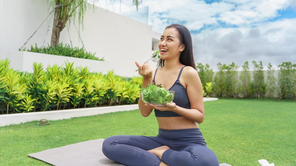 Duy trì ngực khỏe mạnh bằng lối sống lành mạnh và tầm soát vú định kỳ