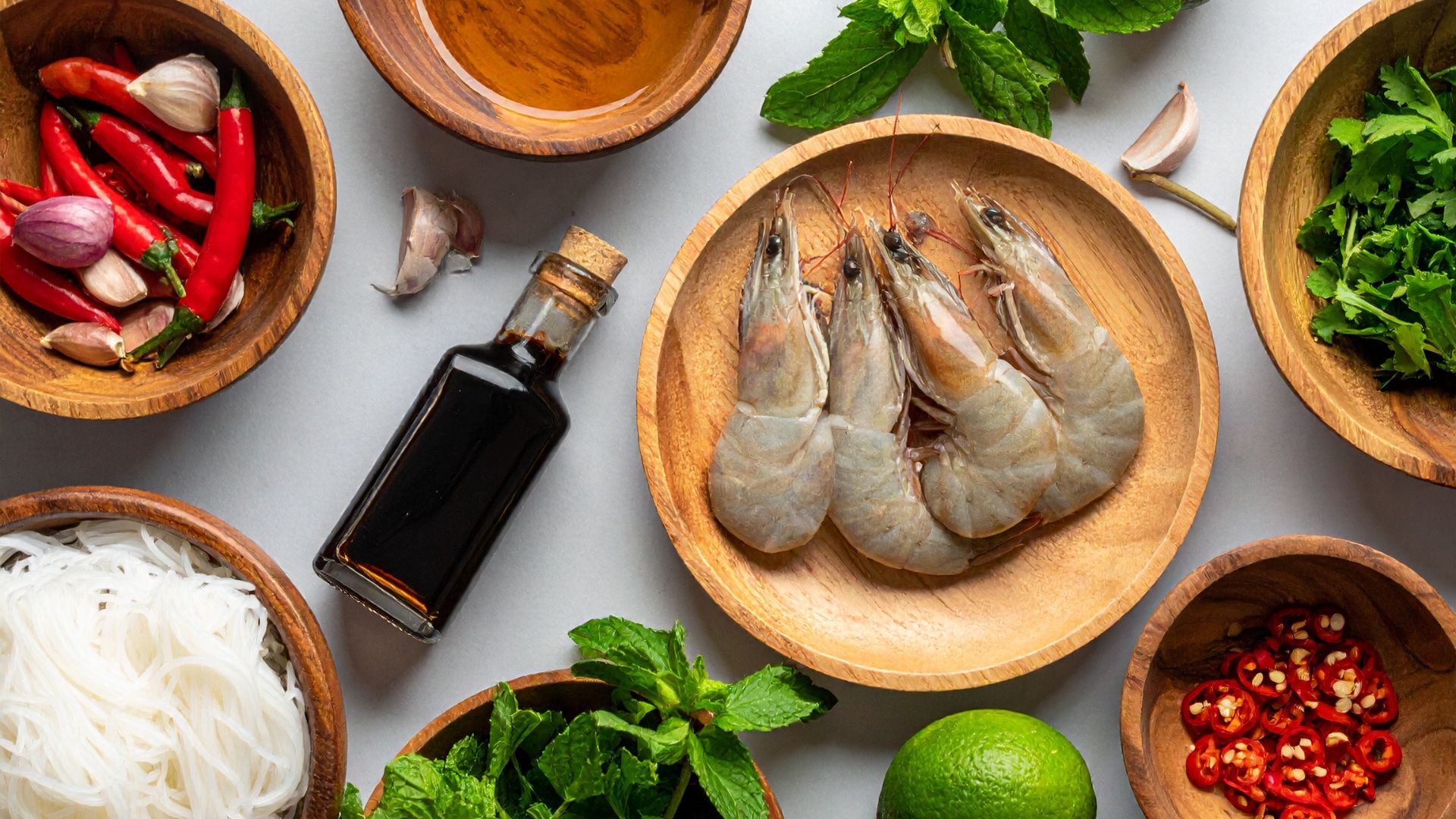 Nguyên liệu bên trong ảnh hưởng trực tiếp đến năng lượng của chả giò